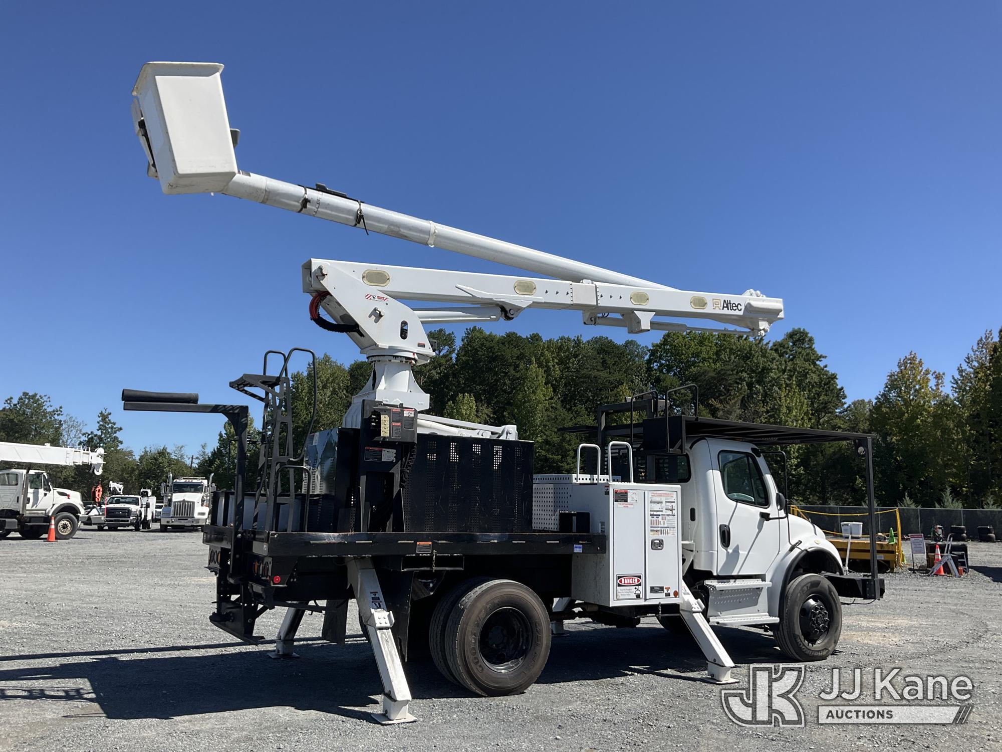 2019 Freightliner M2