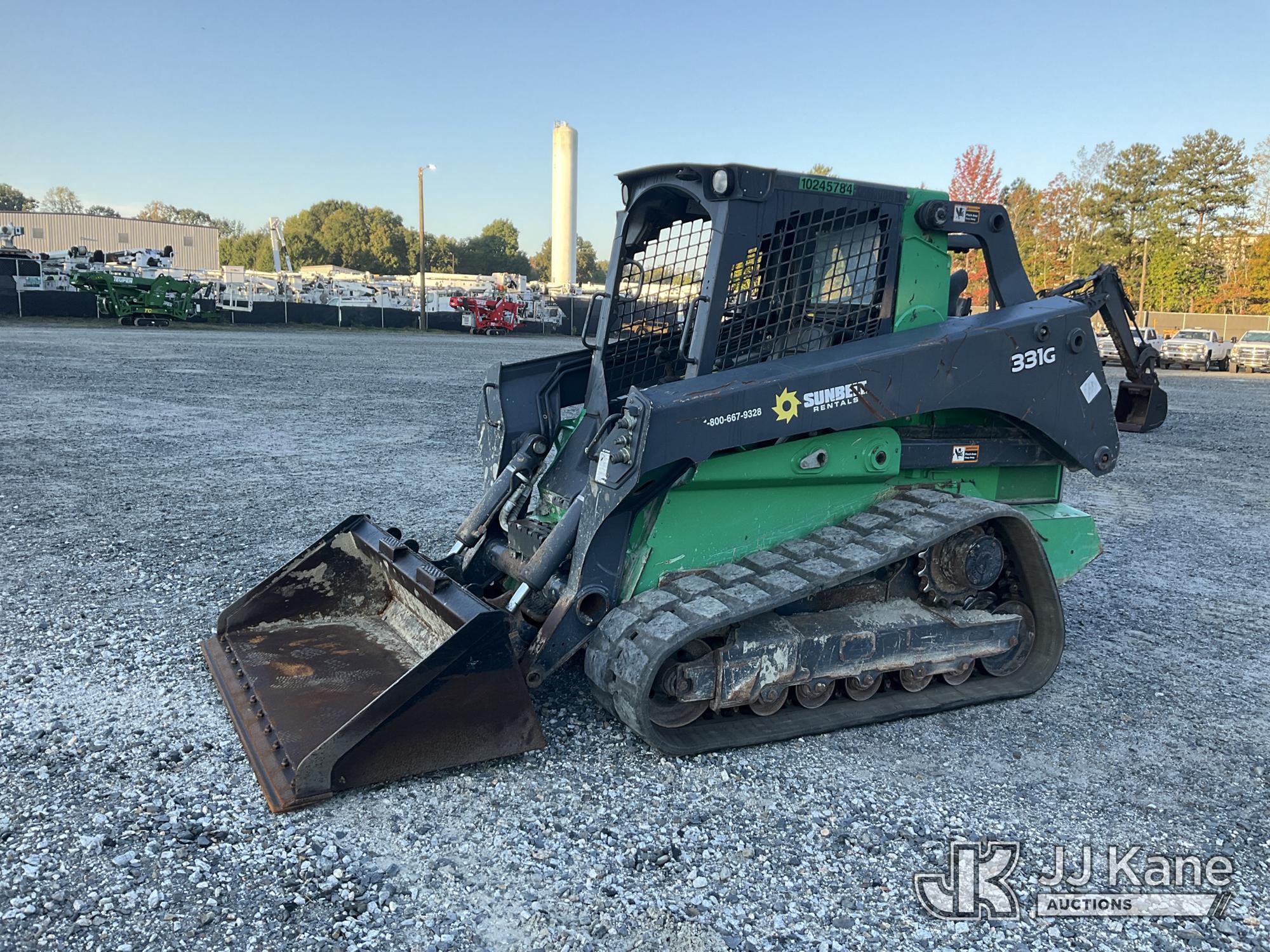 Photo of 2019 John Deere 331G