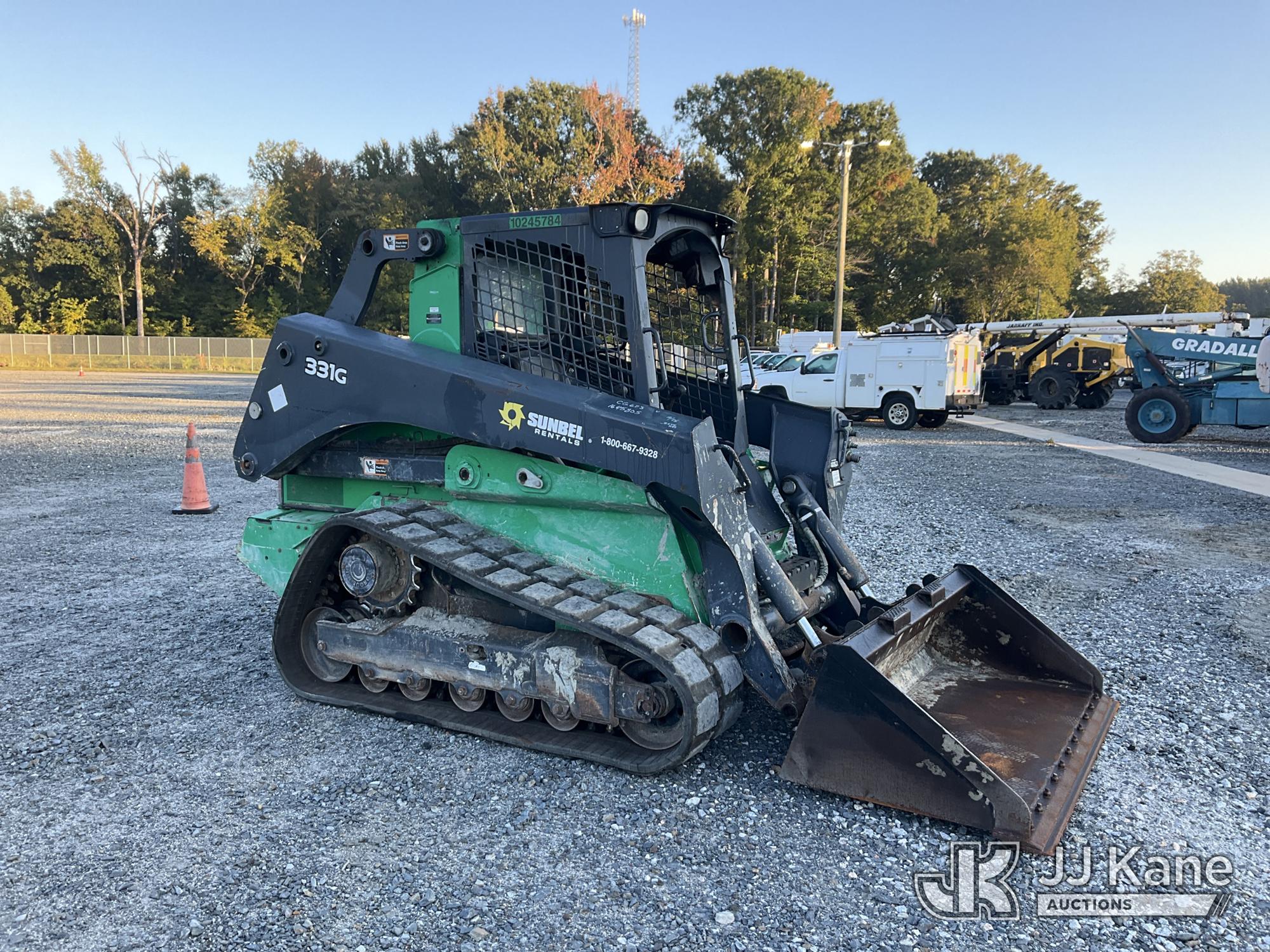 2019 John Deere 331G