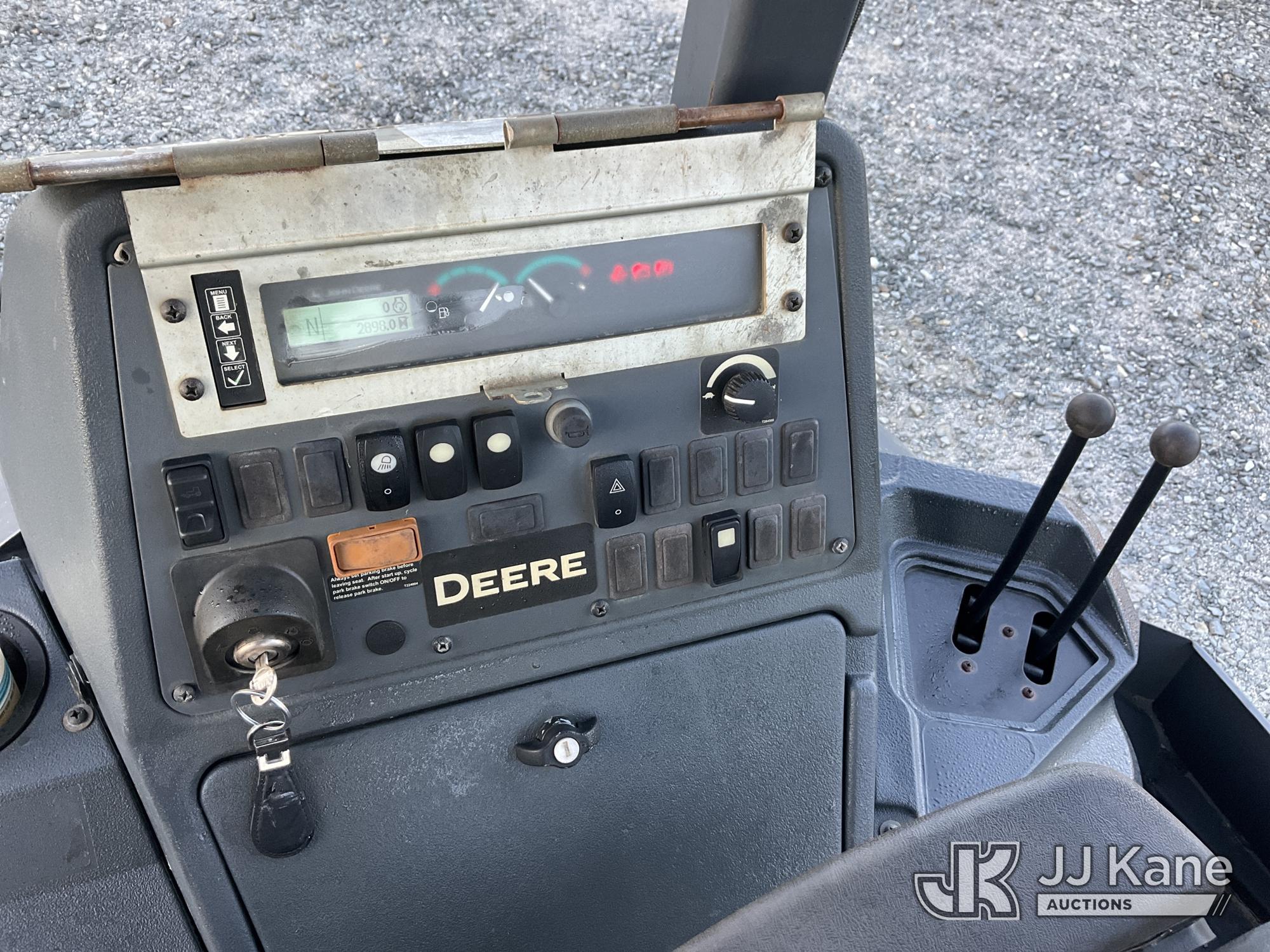 2018 John Deere 310L EP
