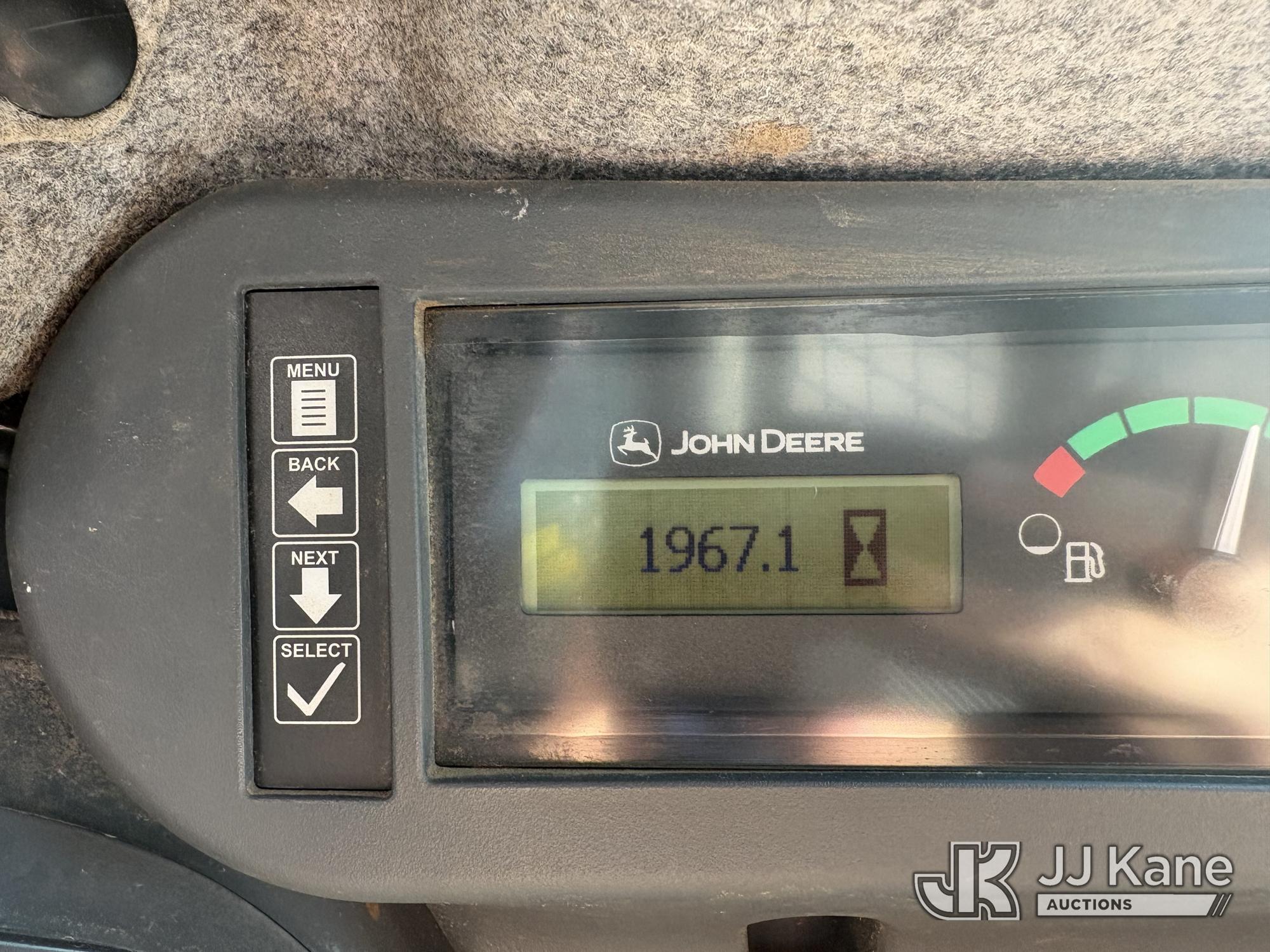 2019 John Deere 325G