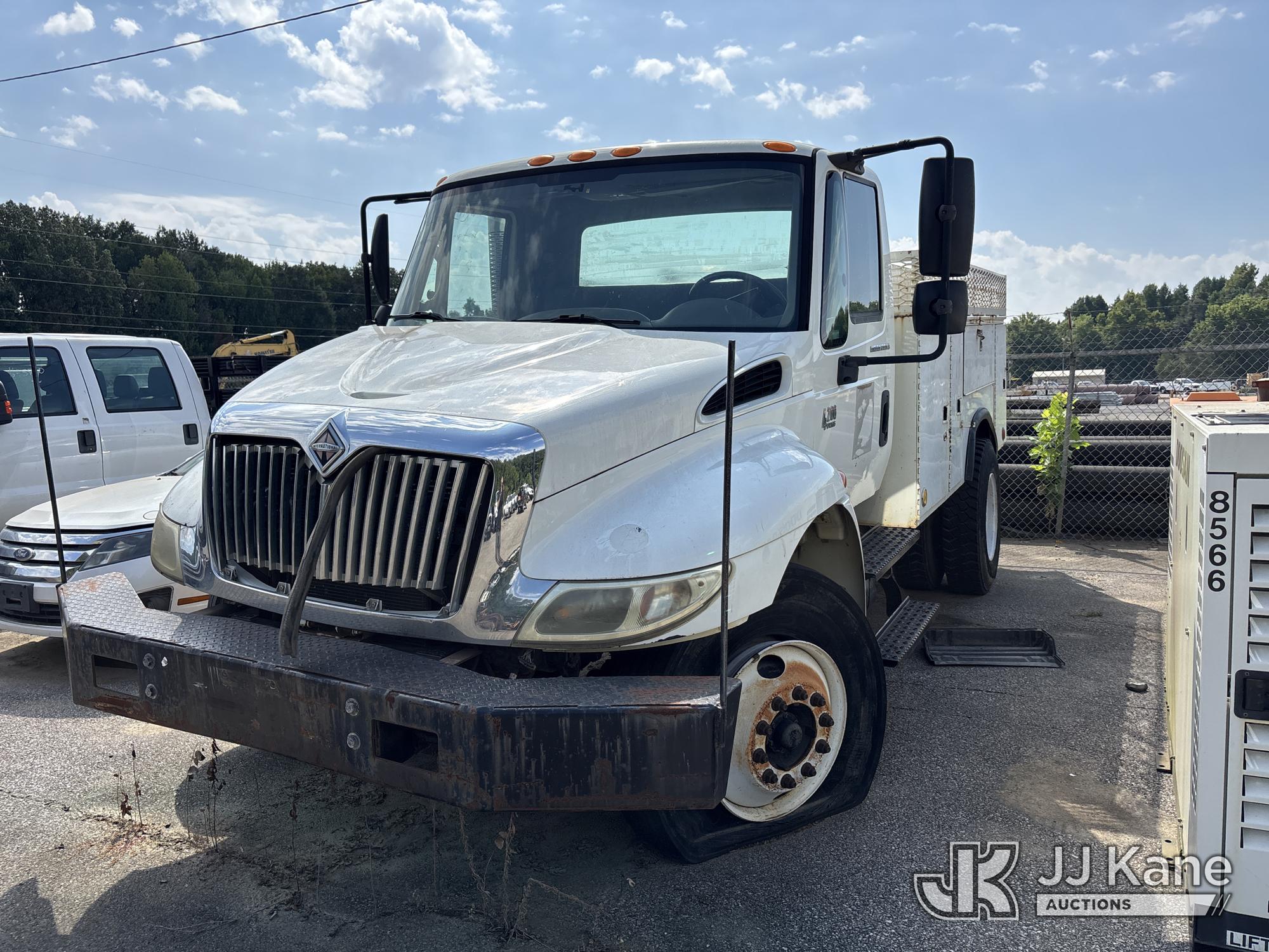 Photo of 2006 International 4200