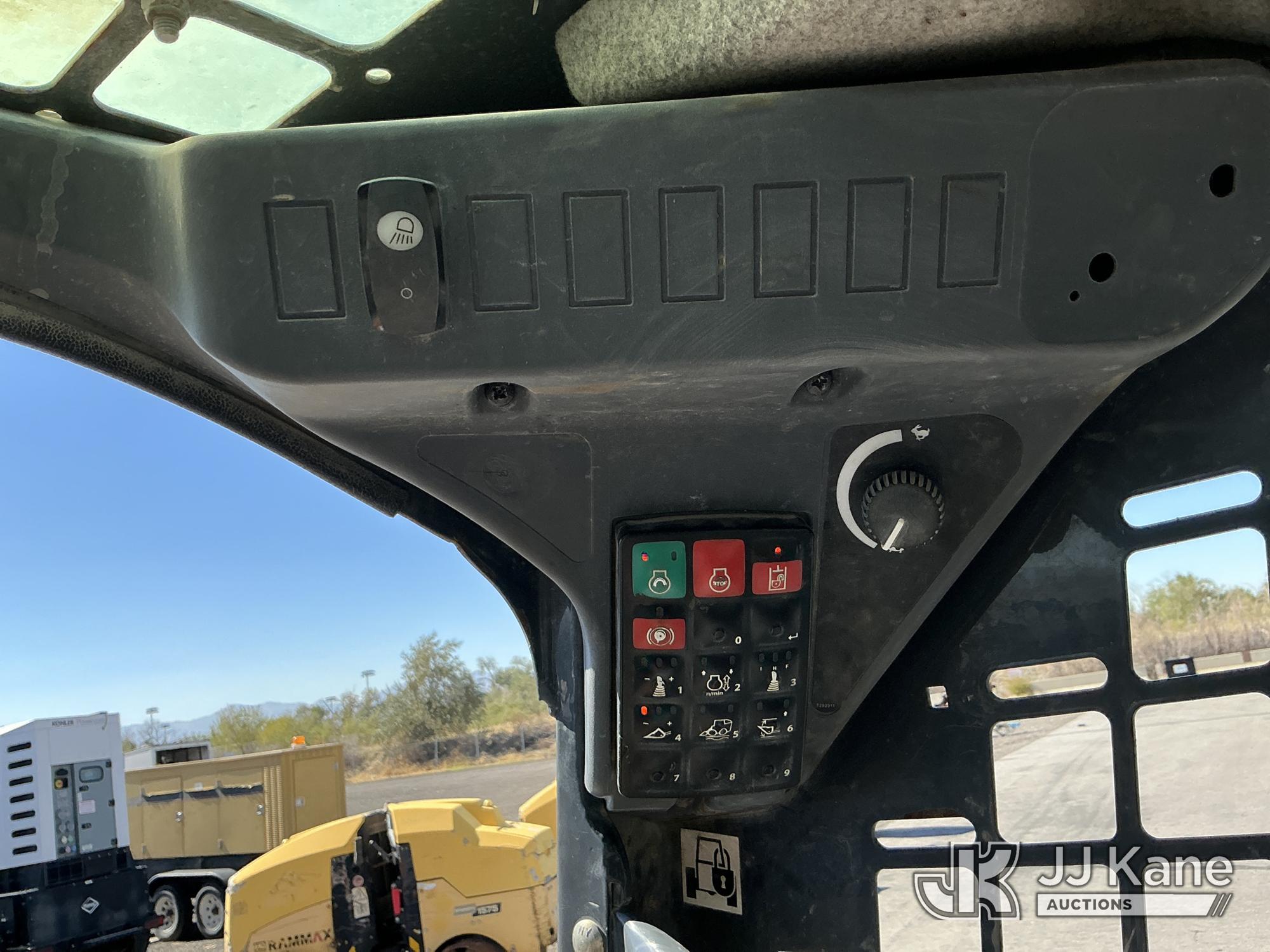 2020 John Deere 317G