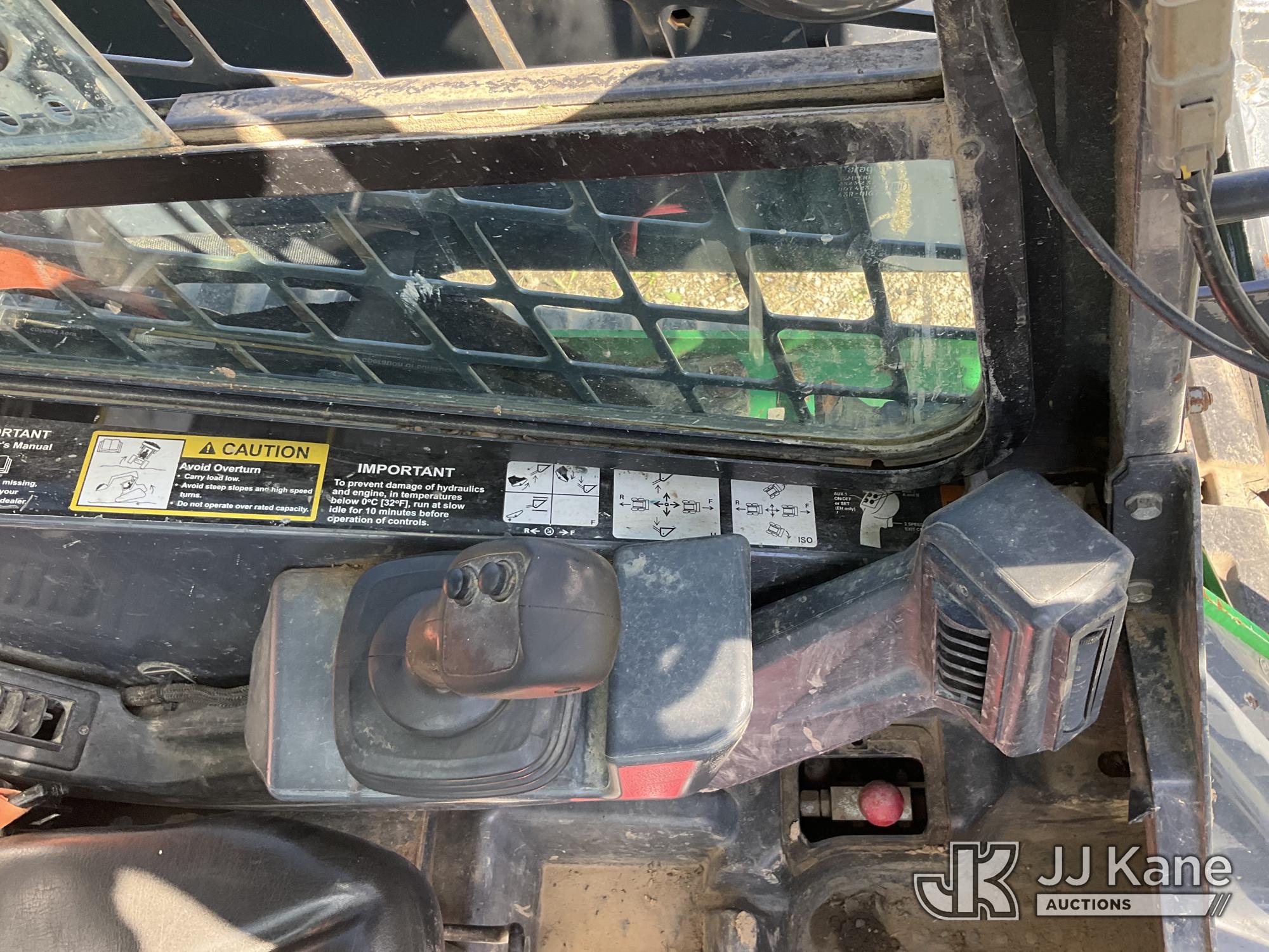 2019 John Deere 331G