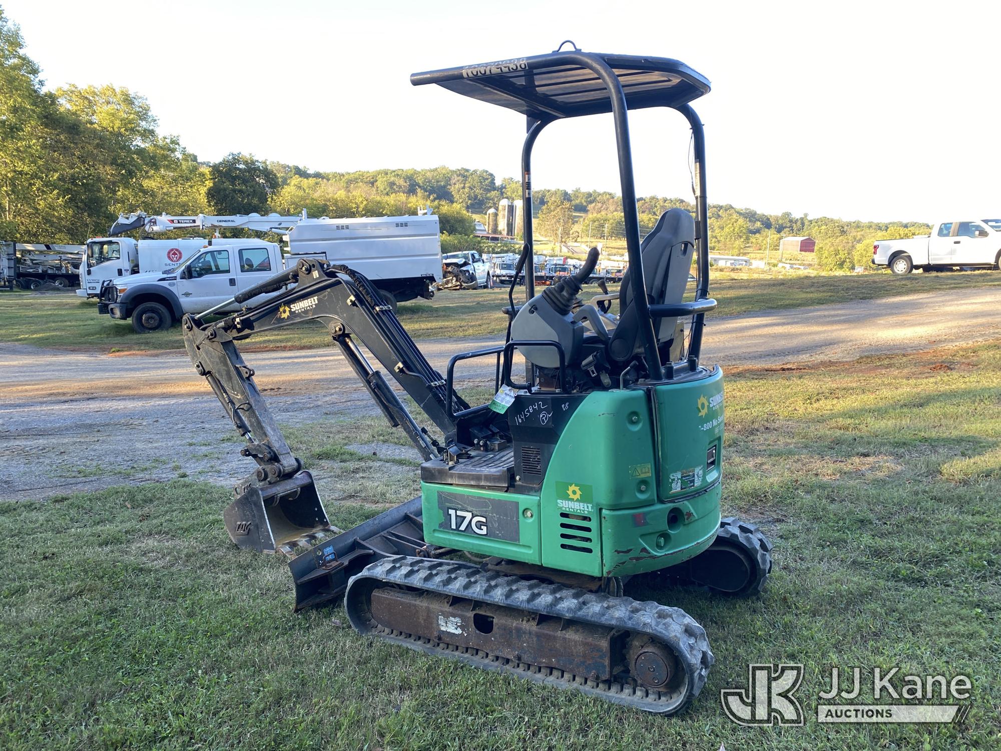2018 John Deere 17G