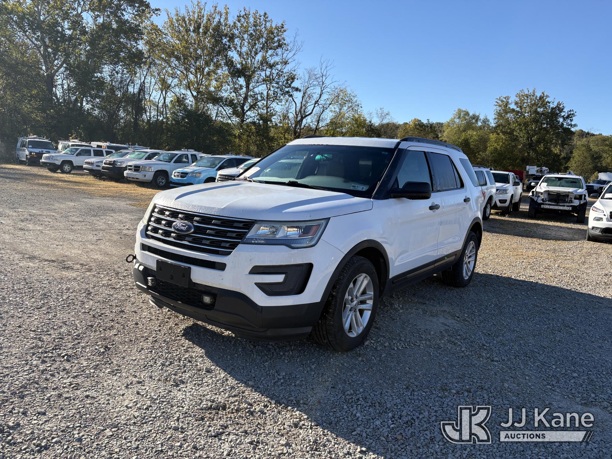 Photo of 2017 Ford Explorer 4x4