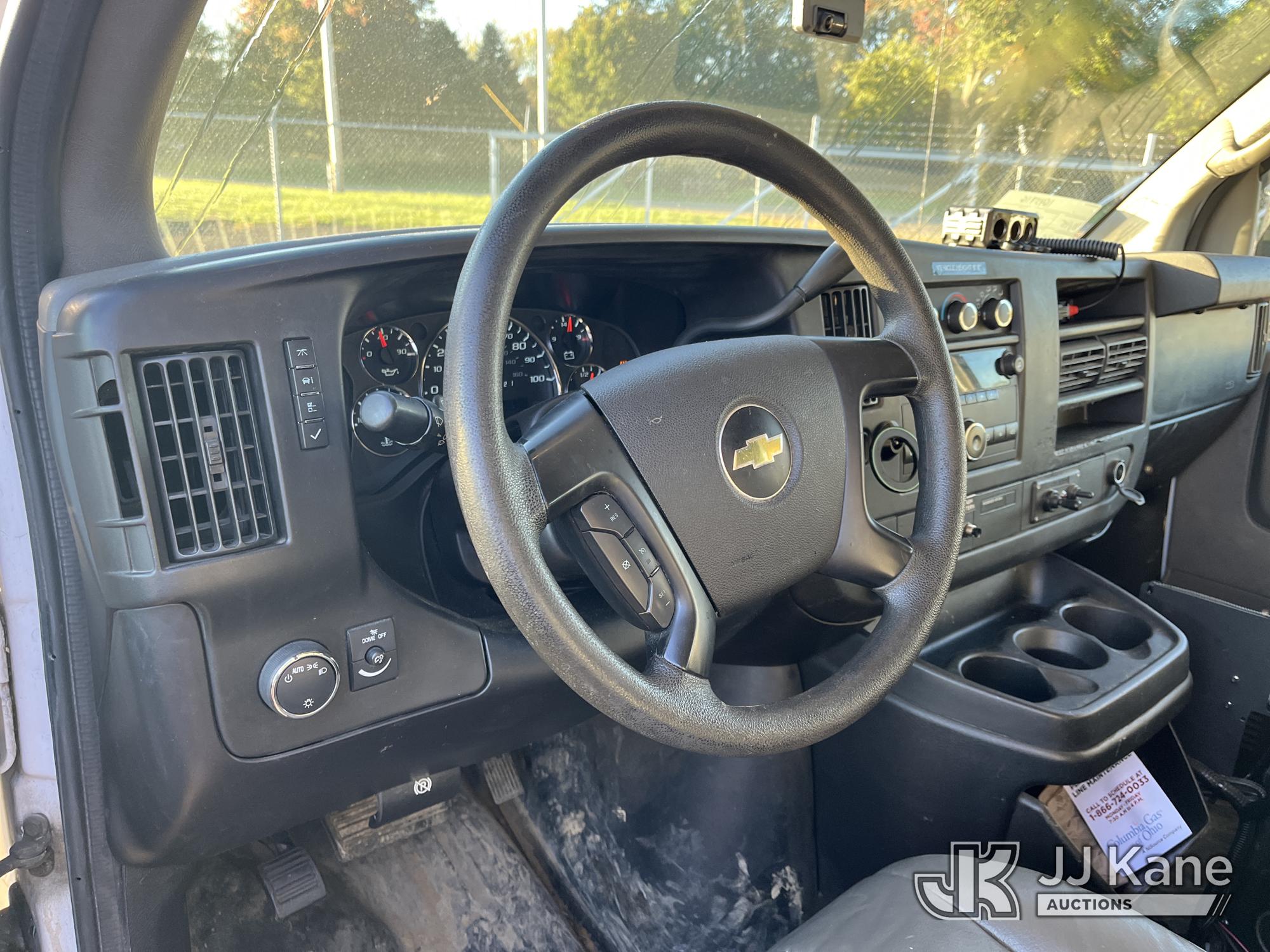 2013 Chevrolet Express G1500 AWD