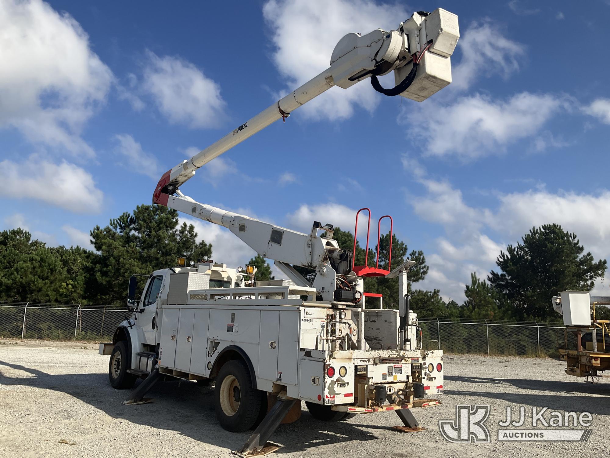 2013 Freightliner M2 106