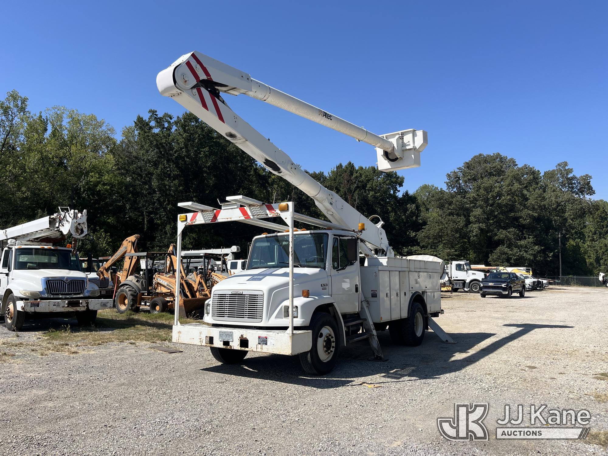 2003 Freightliner FL70