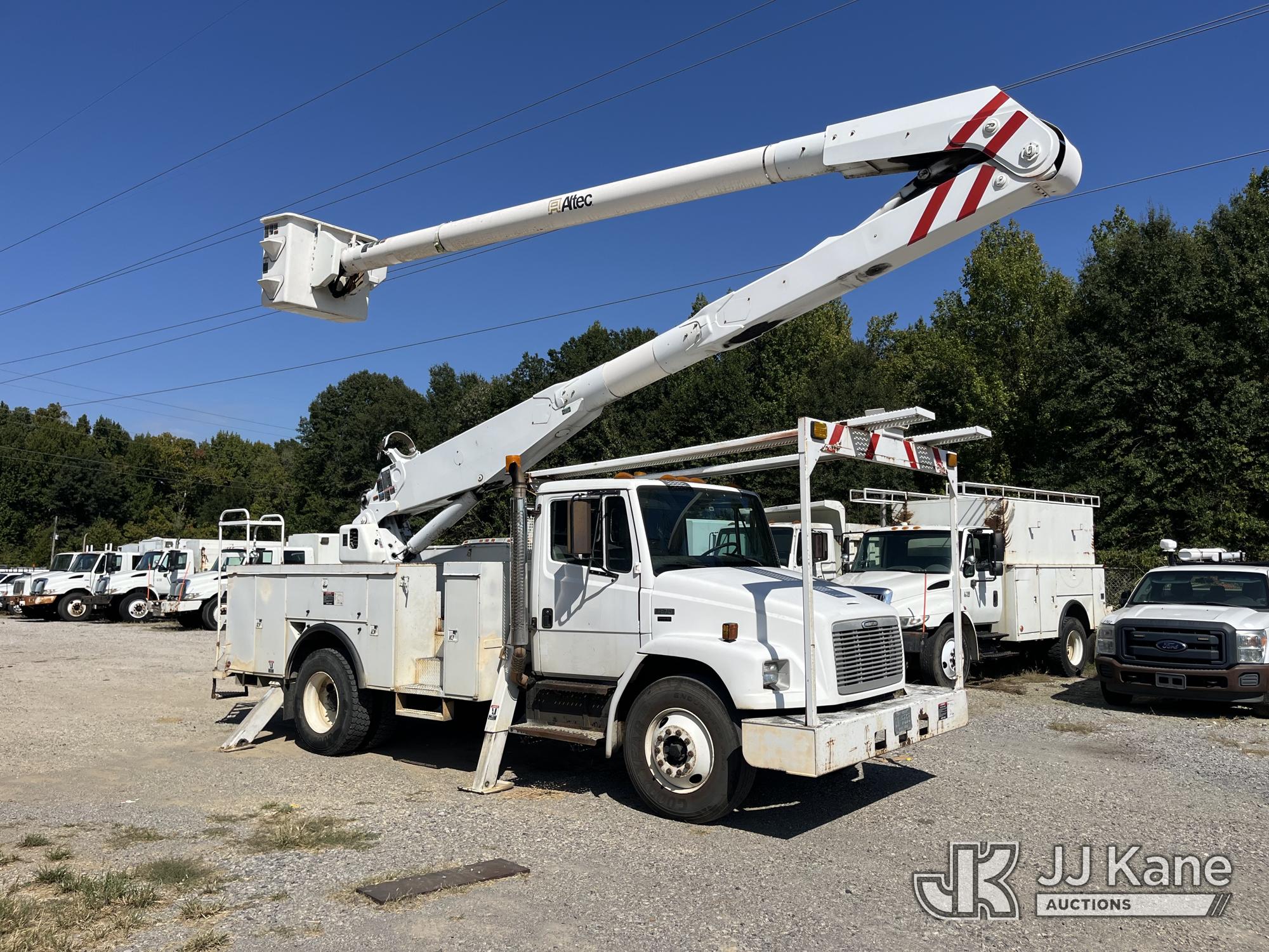 2003 Freightliner FL70
