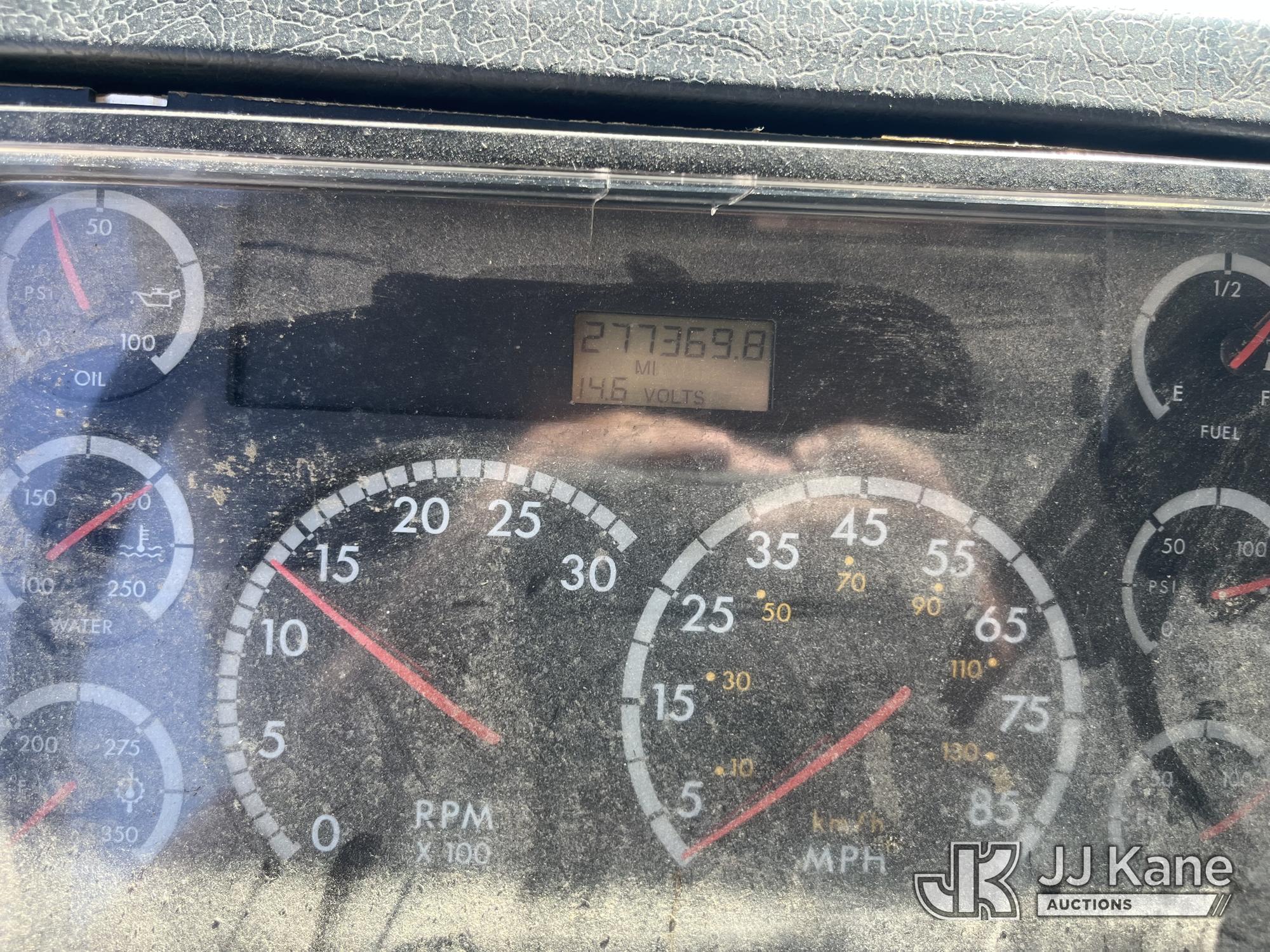 2003 Freightliner FL70