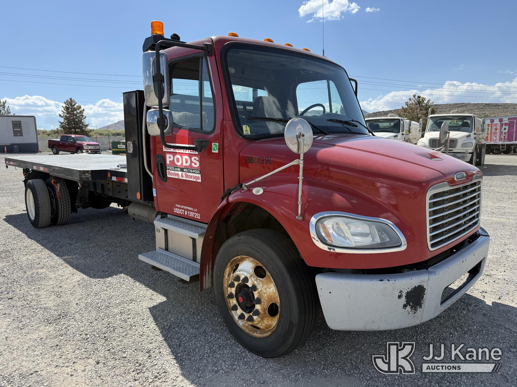 2016 Freightliner M2 106