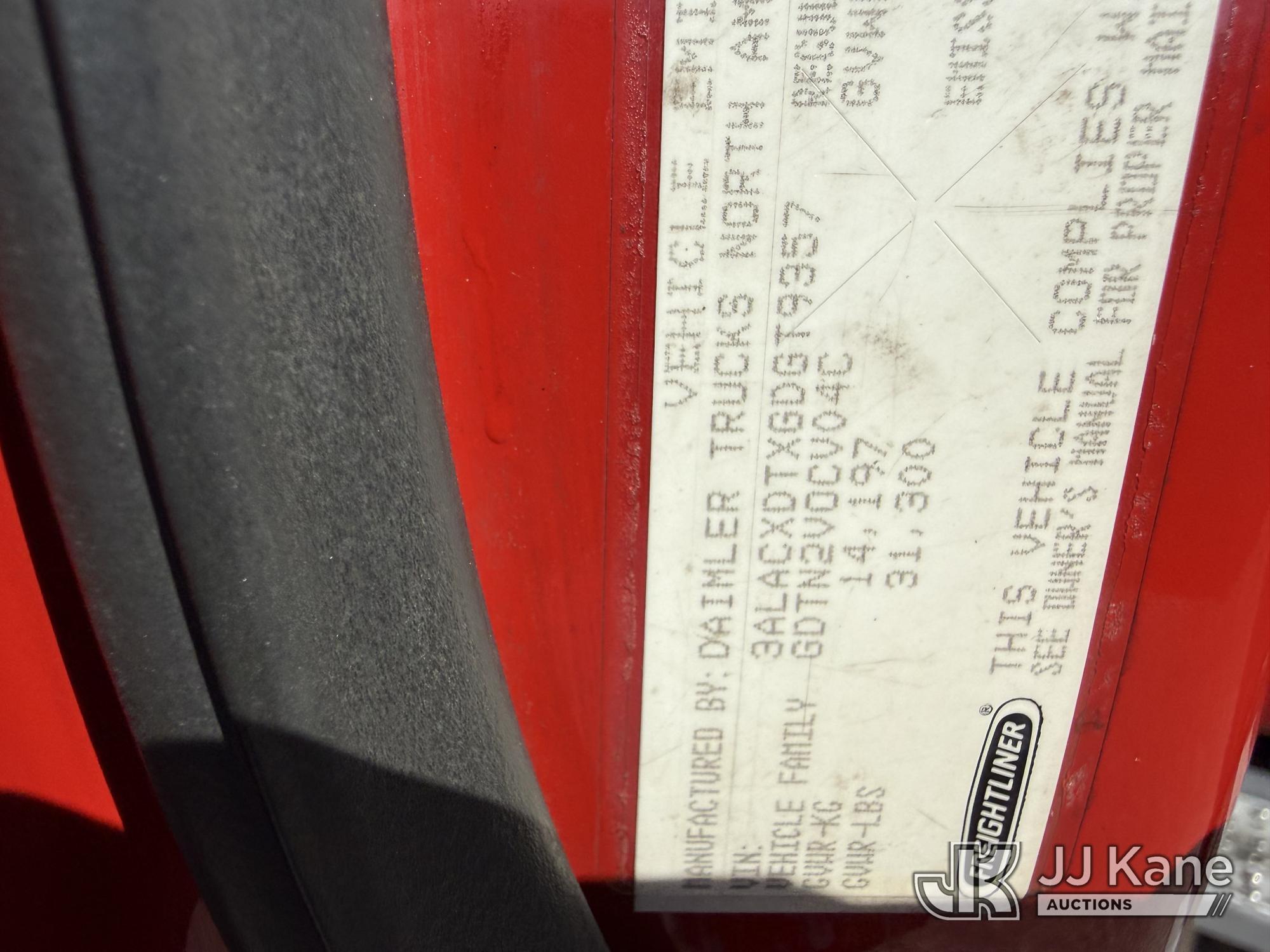 2016 Freightliner M2 106