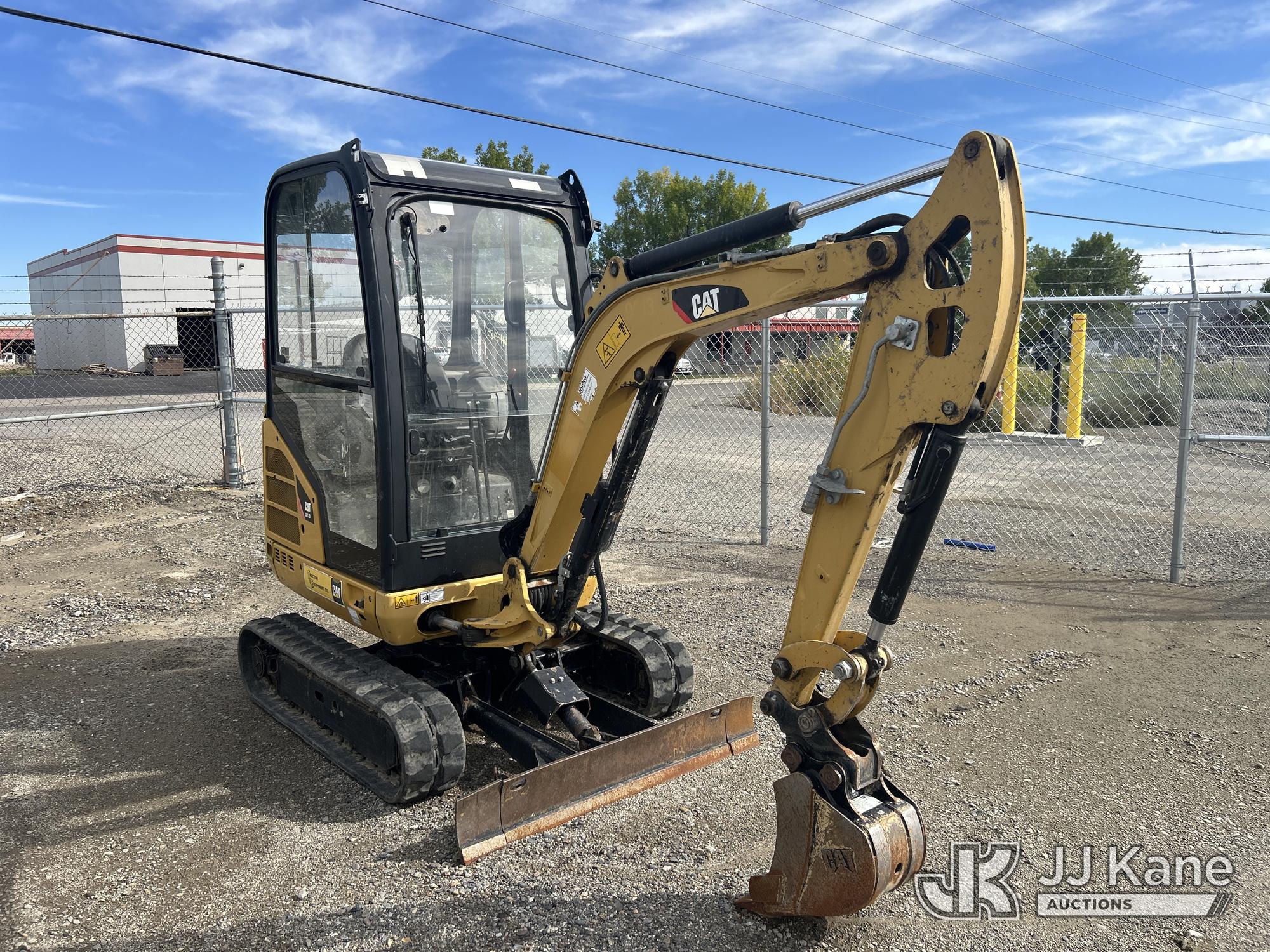 2015 Caterpillar 301.7D