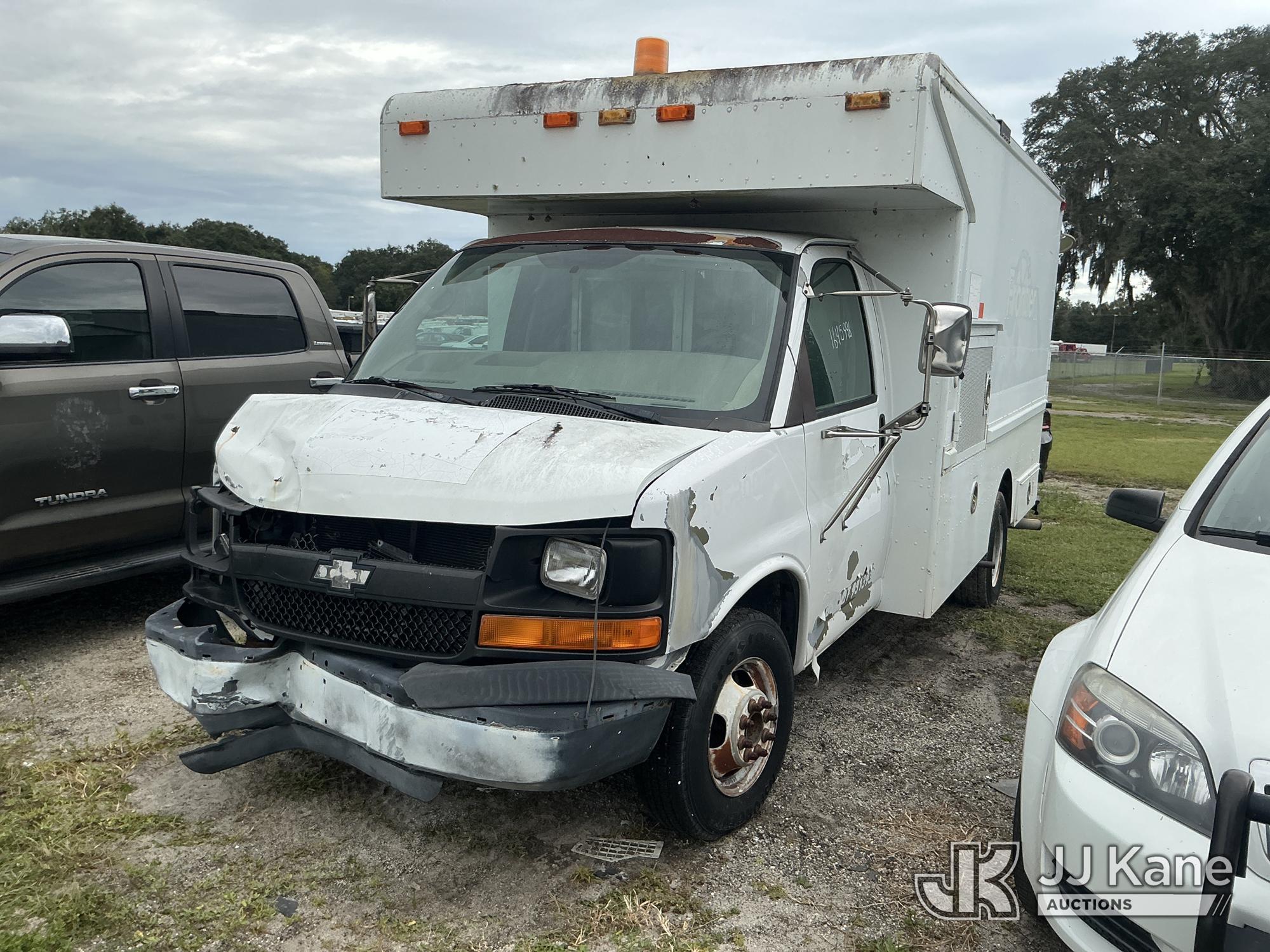 Photo of 2005 Chevrolet Express G3500