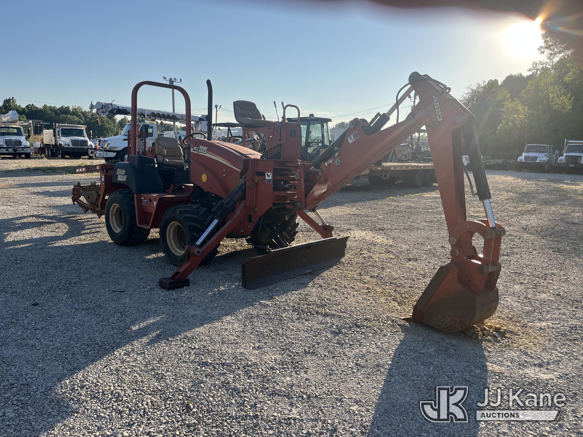 2005 Ditch Witch RT55H