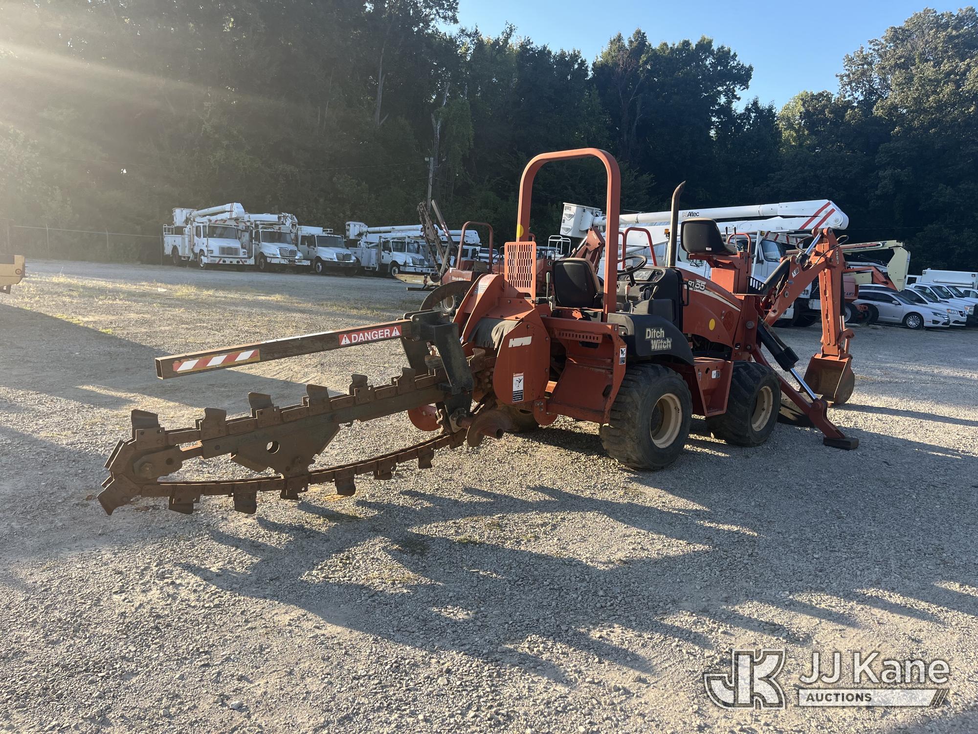 2005 Ditch Witch RT55H