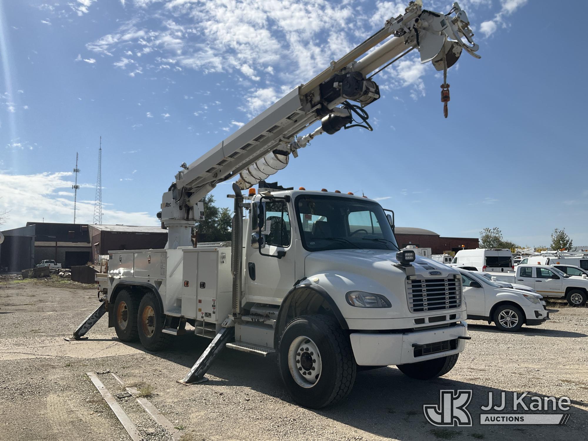 2013 Freightliner M2 106