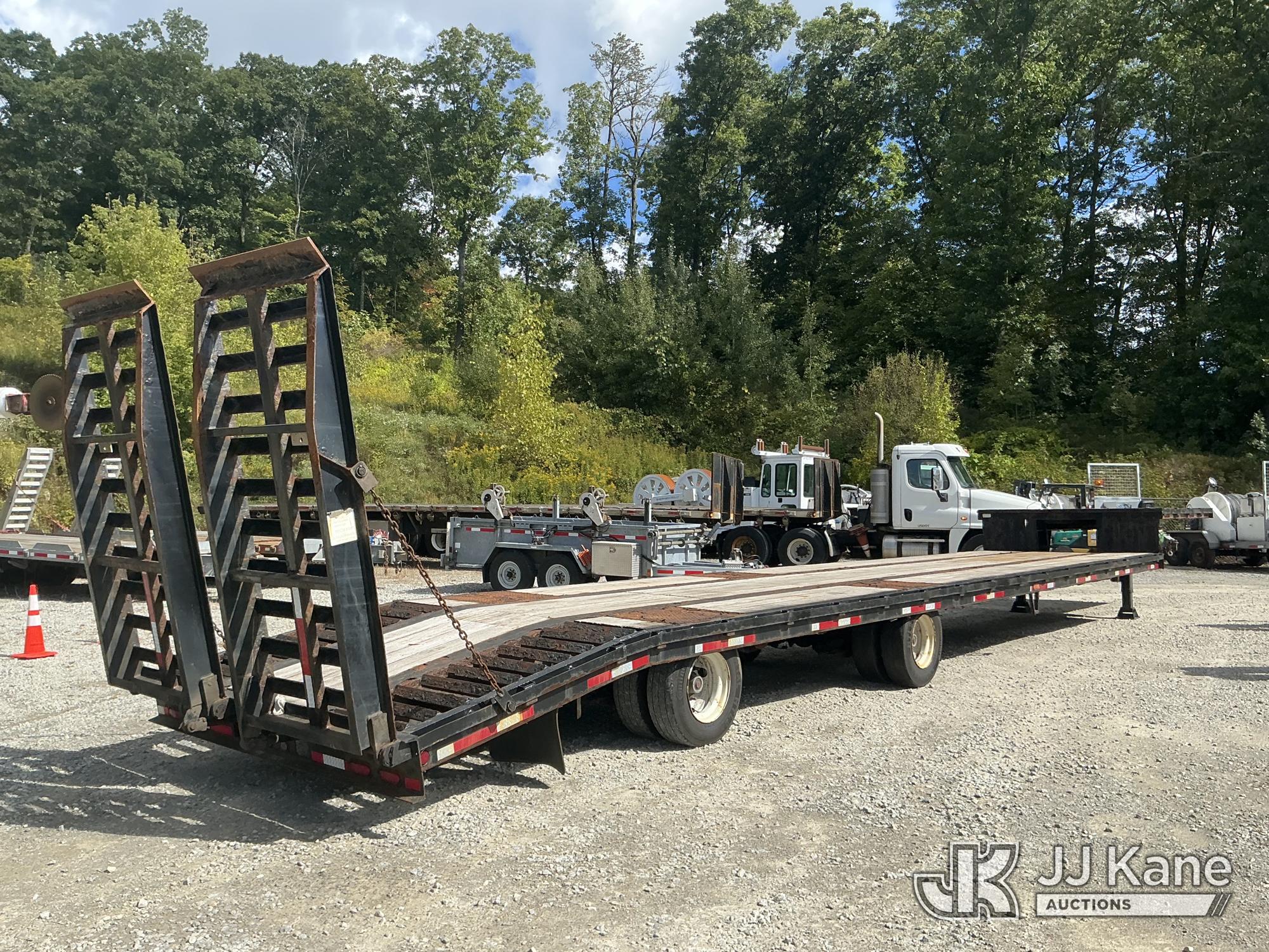 2019 Lucon 35T532SSD