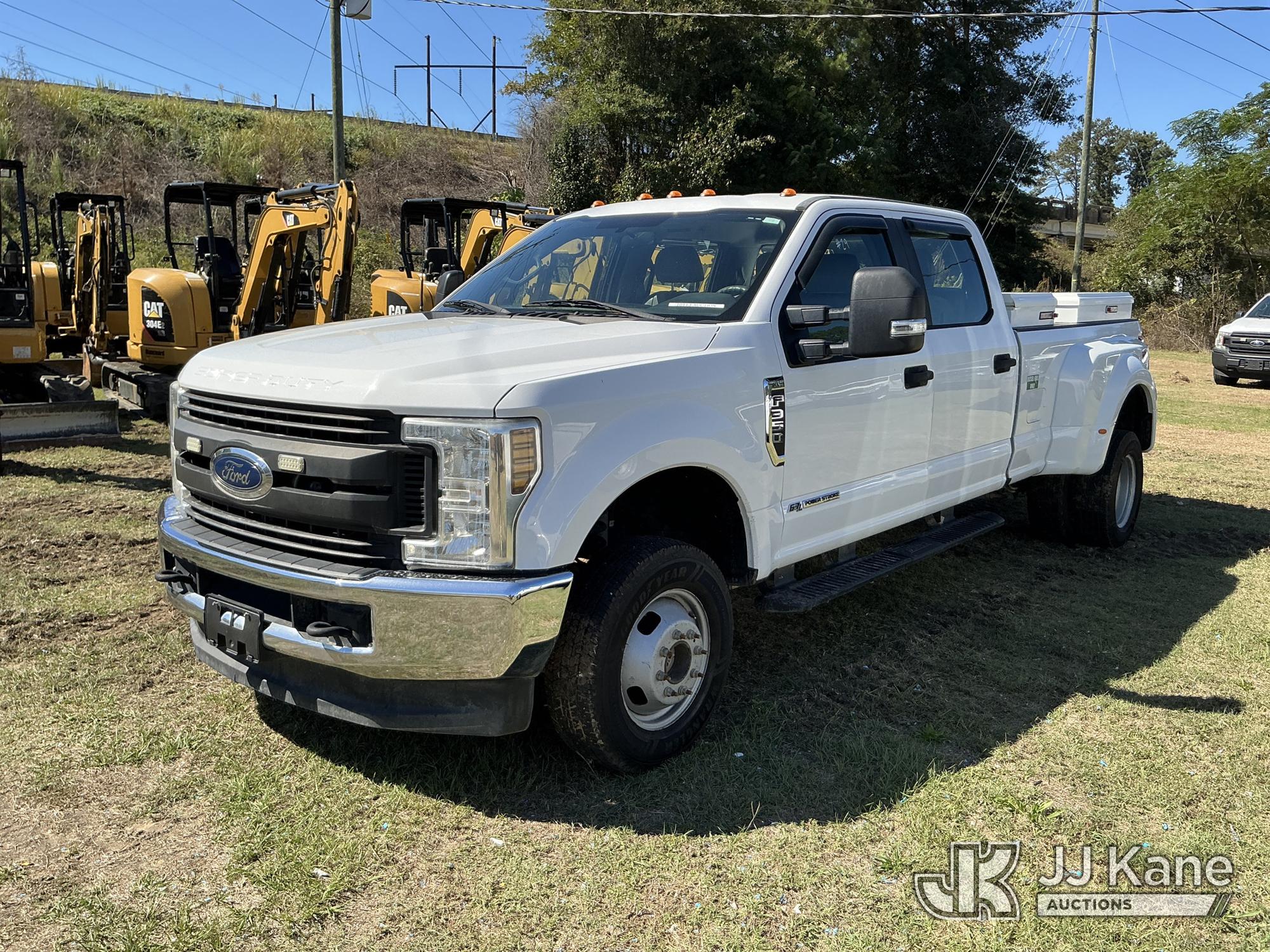 Photo of 2019 Ford F350 4x4