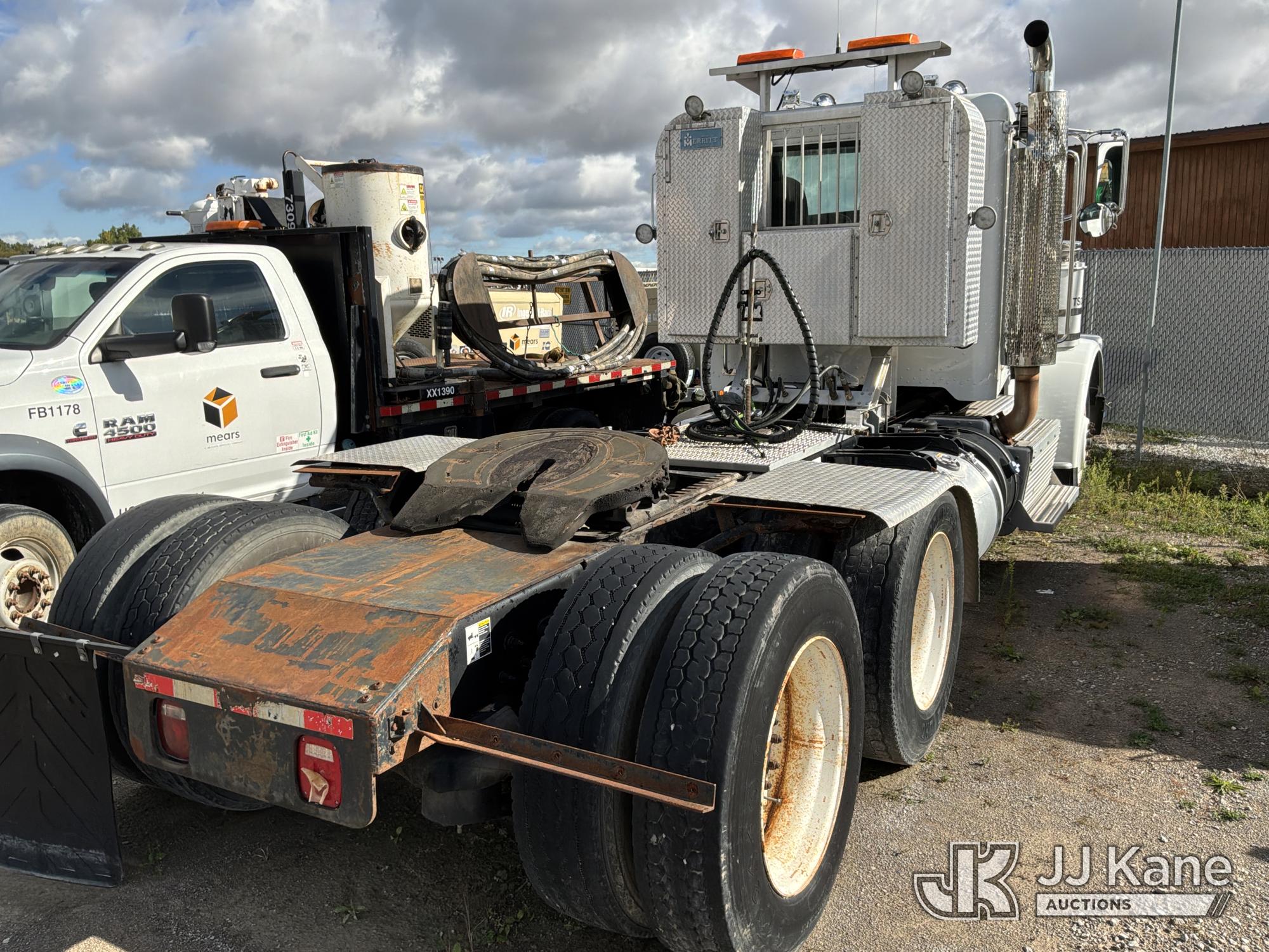 2013 Peterbilt 388