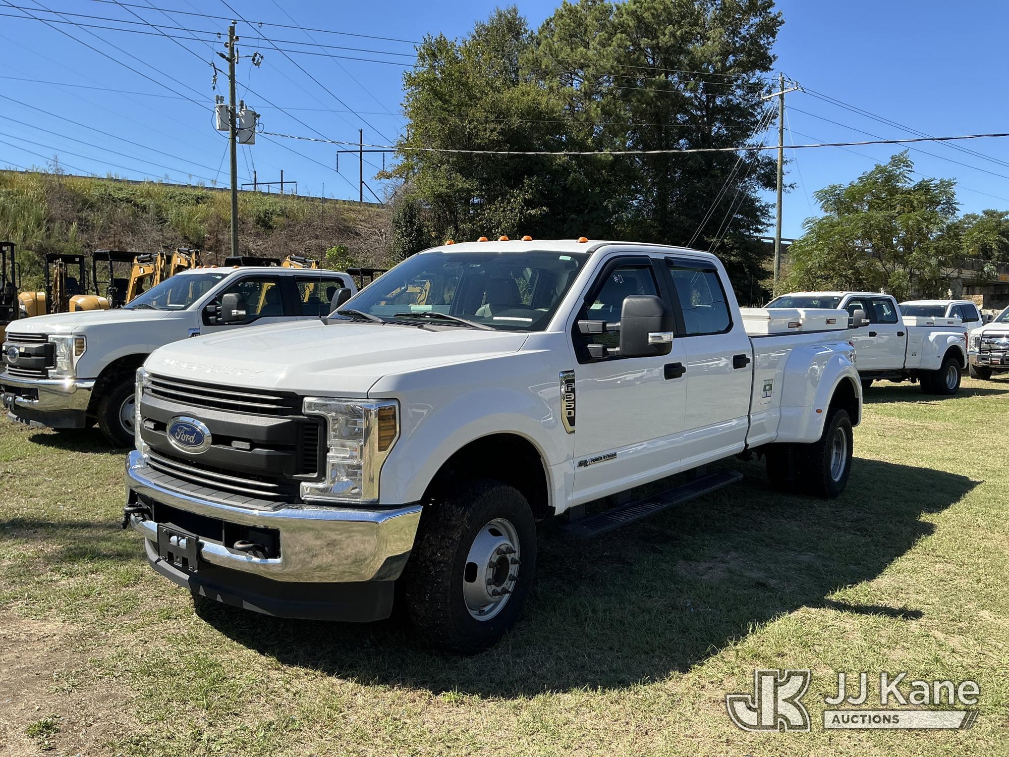Photo of 2019 Ford F350 4x4