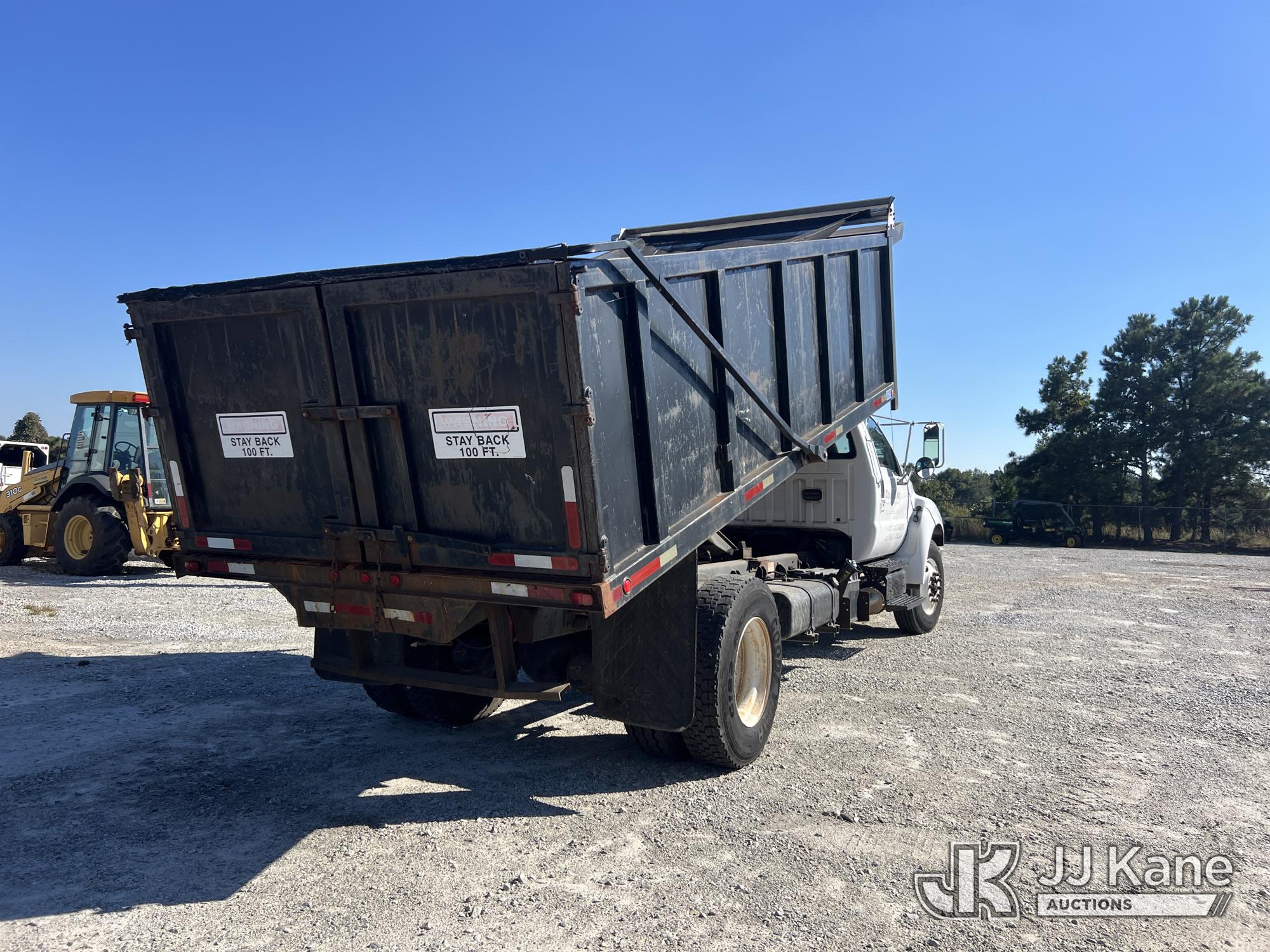 2011 Ford F750