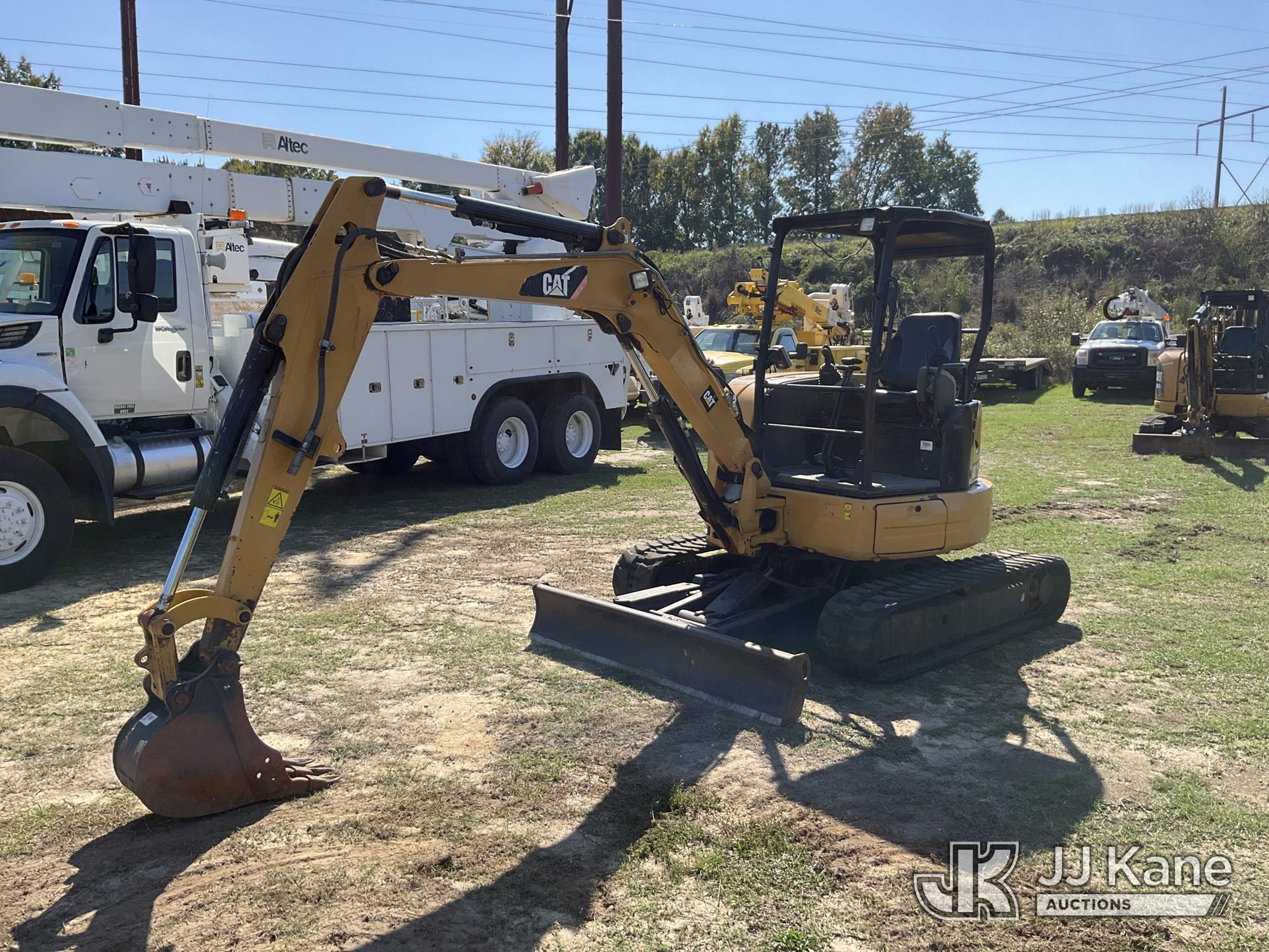 Photo of 2017 Caterpillar 304E