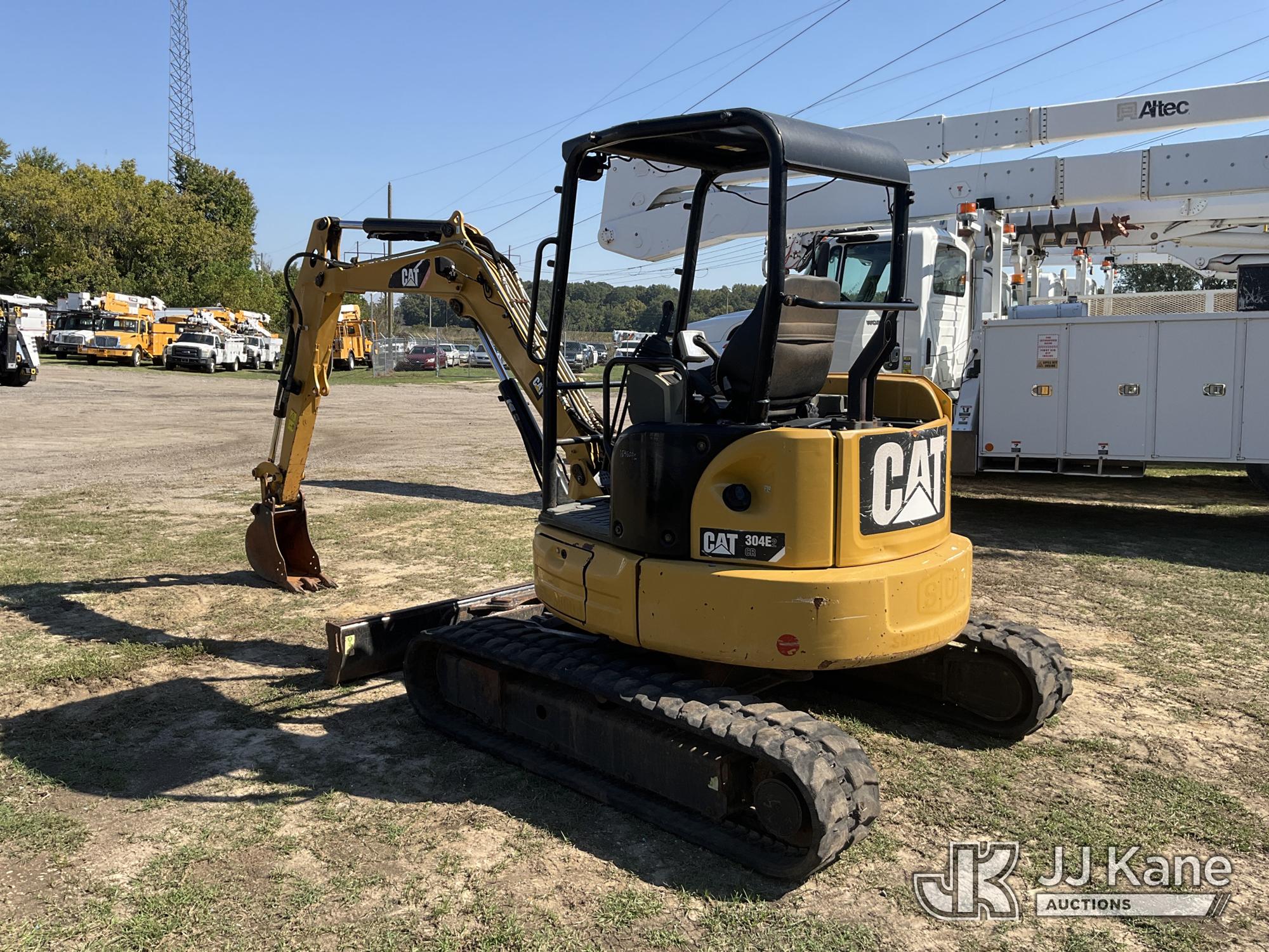 2017 Caterpillar 304E