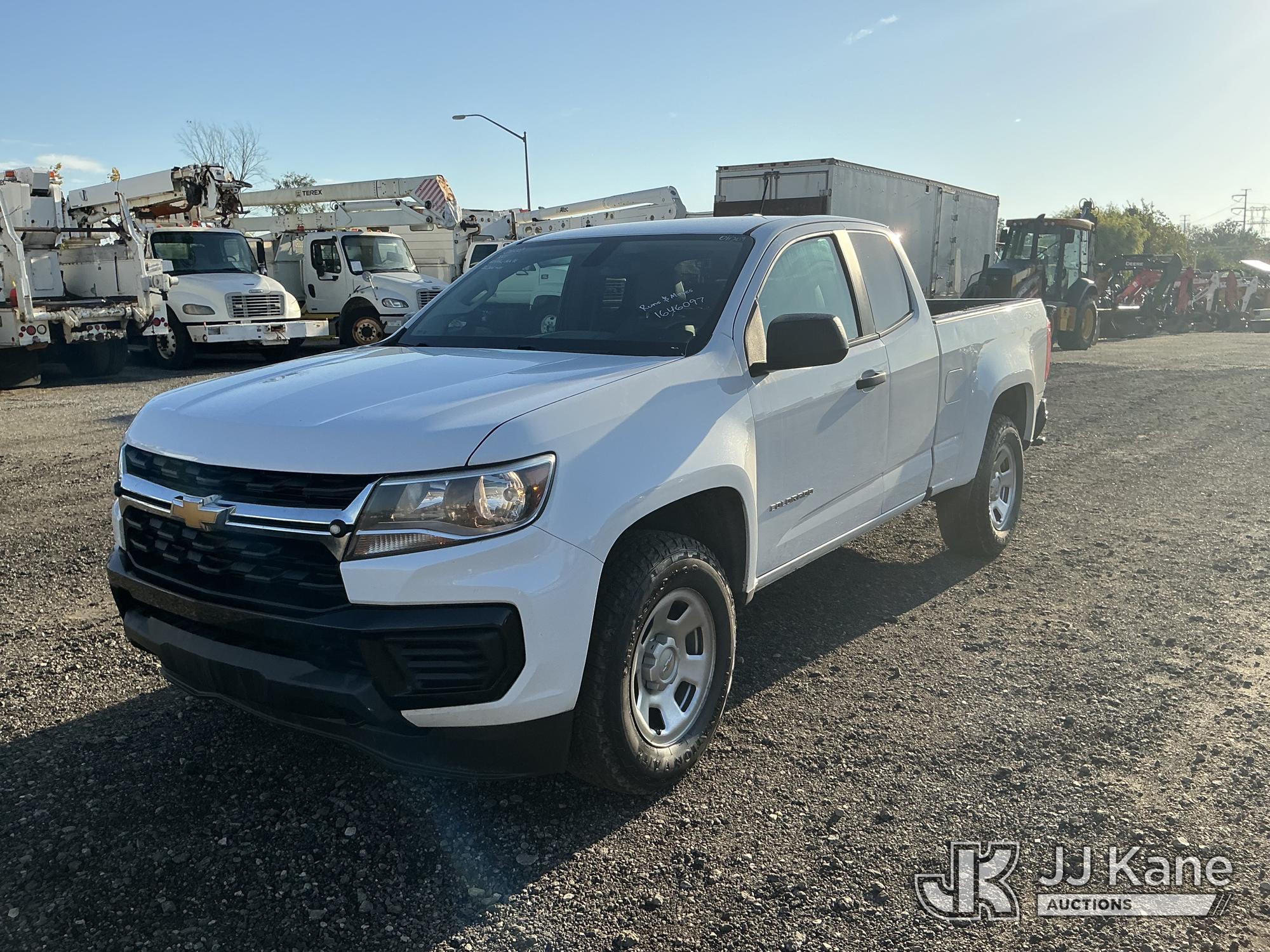2021 Chevrolet Colorado 4x4 Extended-Cab Pickup Truck (1646097)