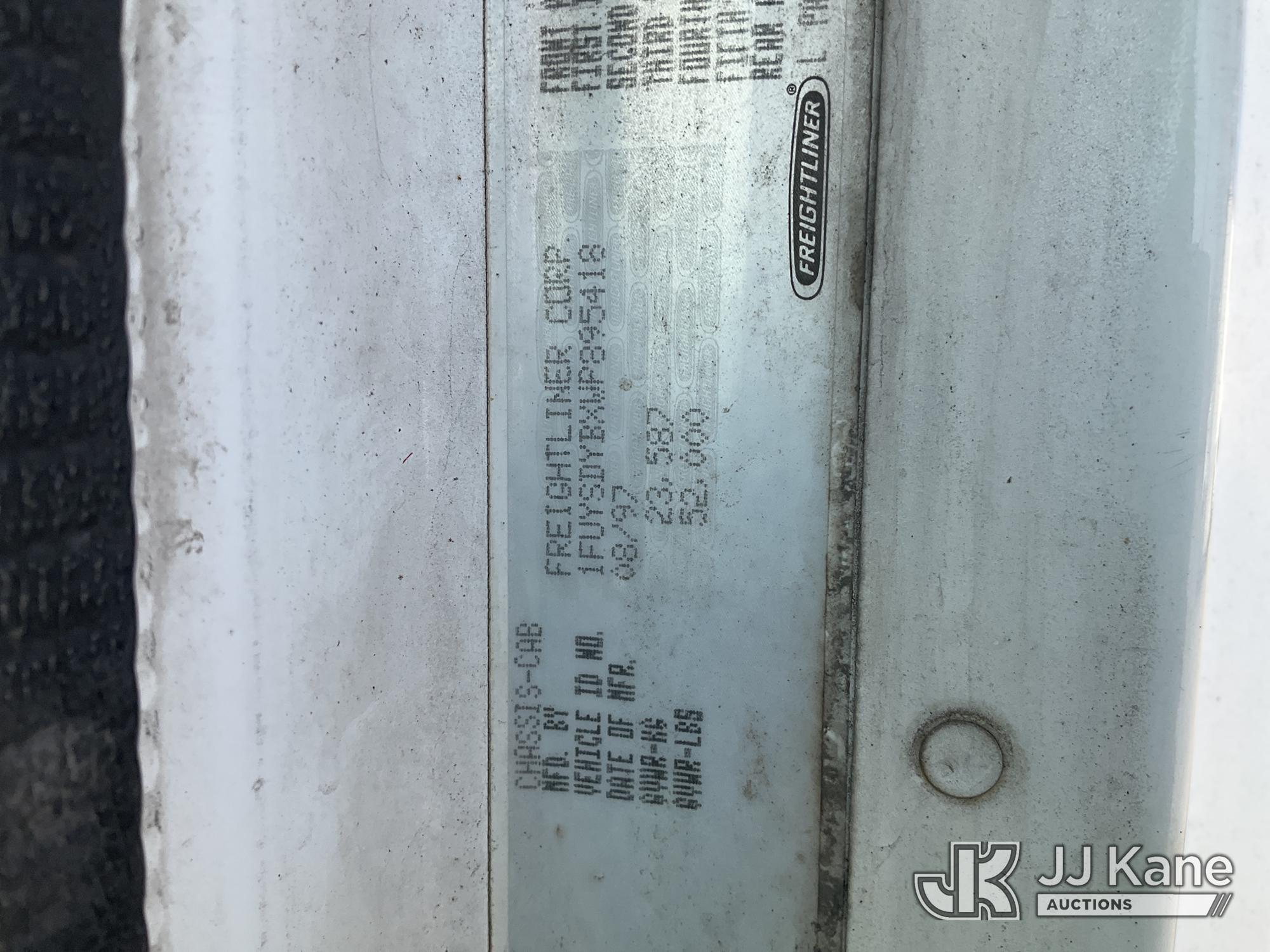 1998 Freightliner FLC120