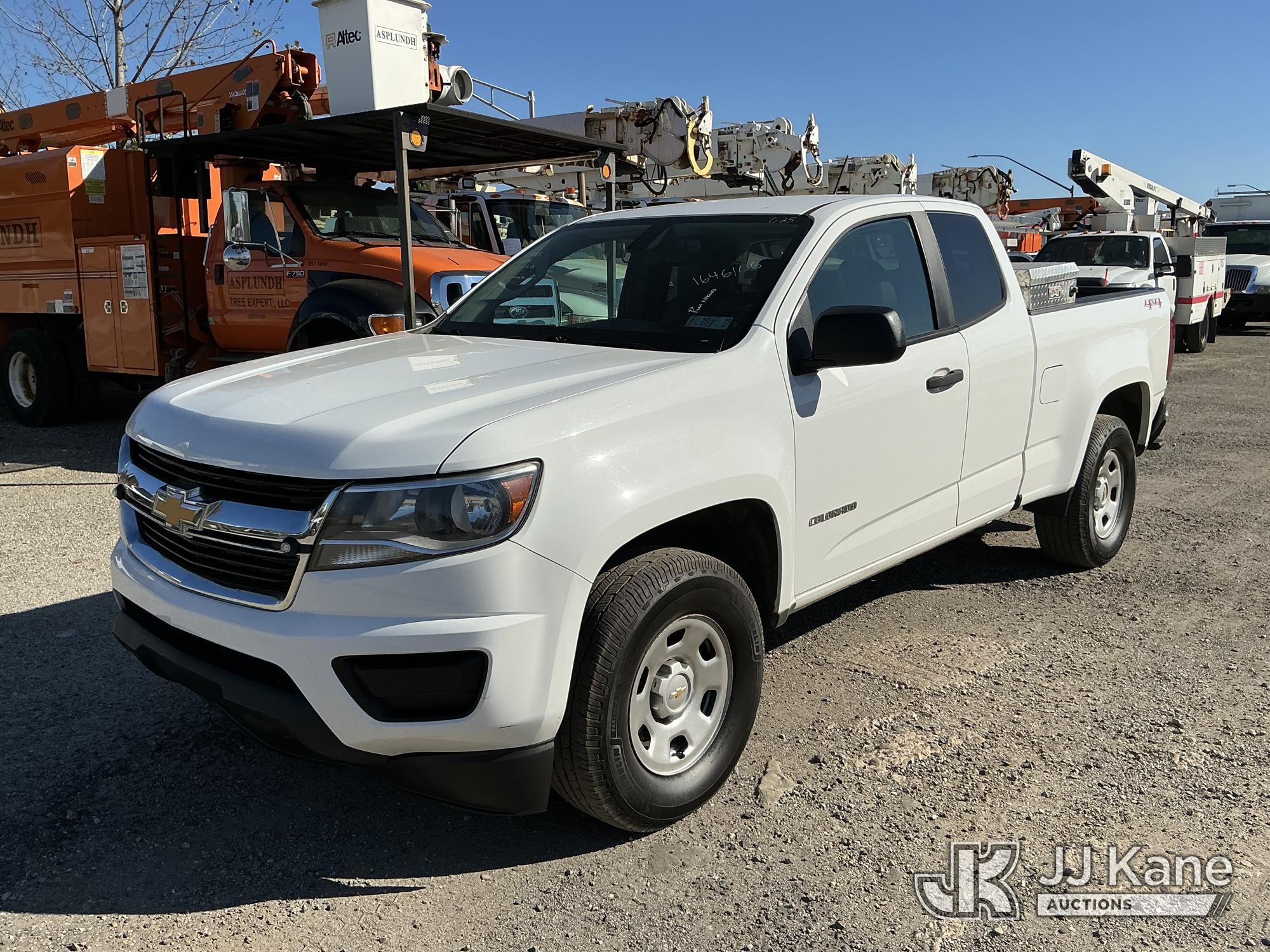 2020 Chevrolet Colorado 4x4 Extended-Cab Pickup Truck (1646106)