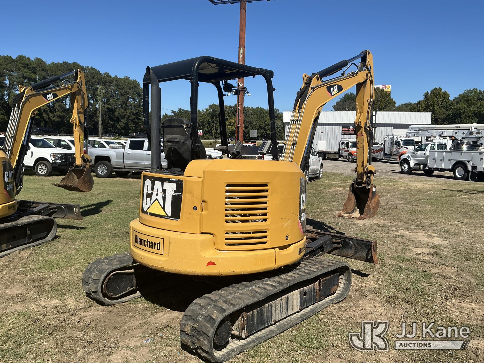 2017 Caterpillar 304E2
