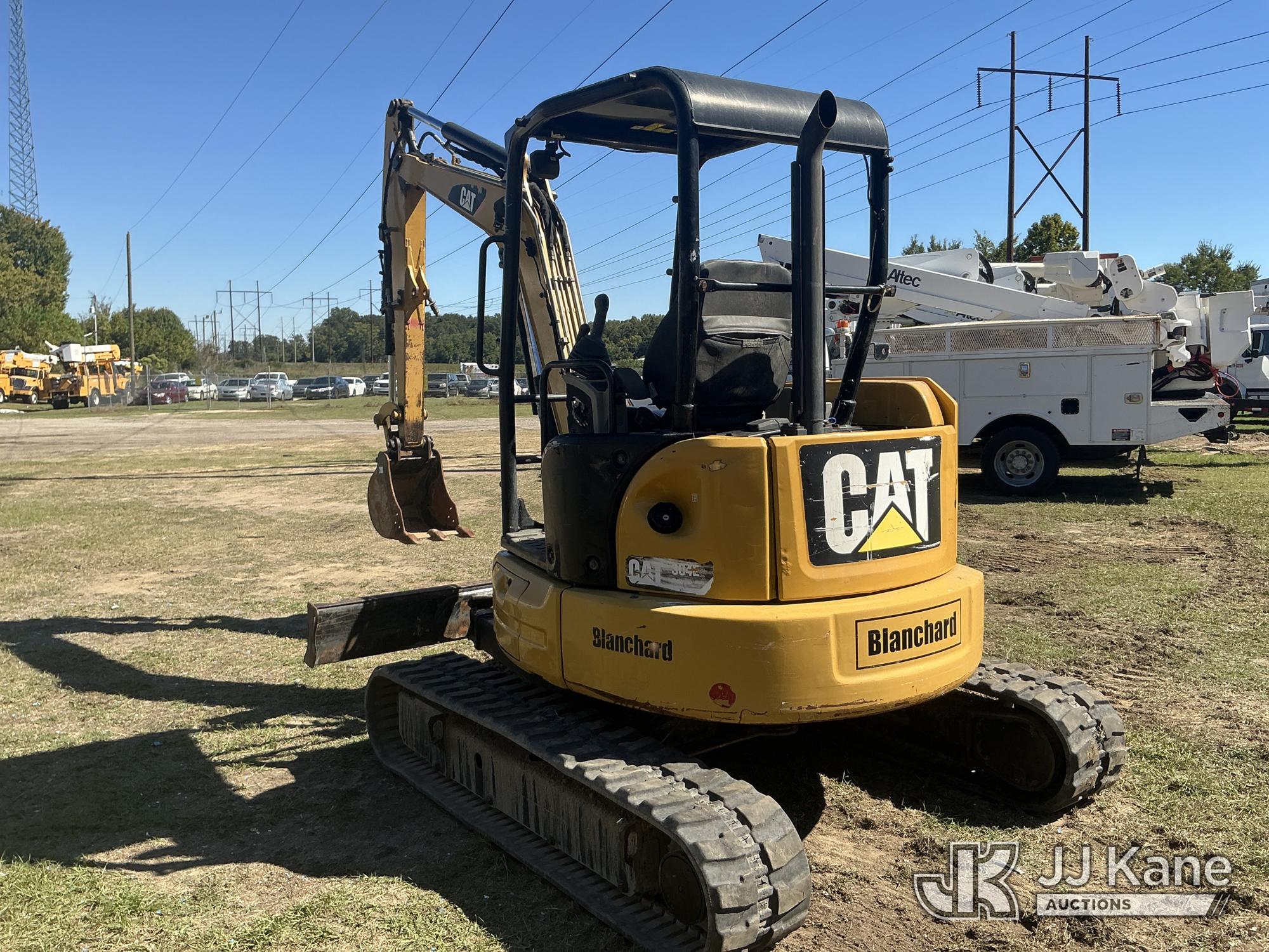 2017 Caterpillar 304E2