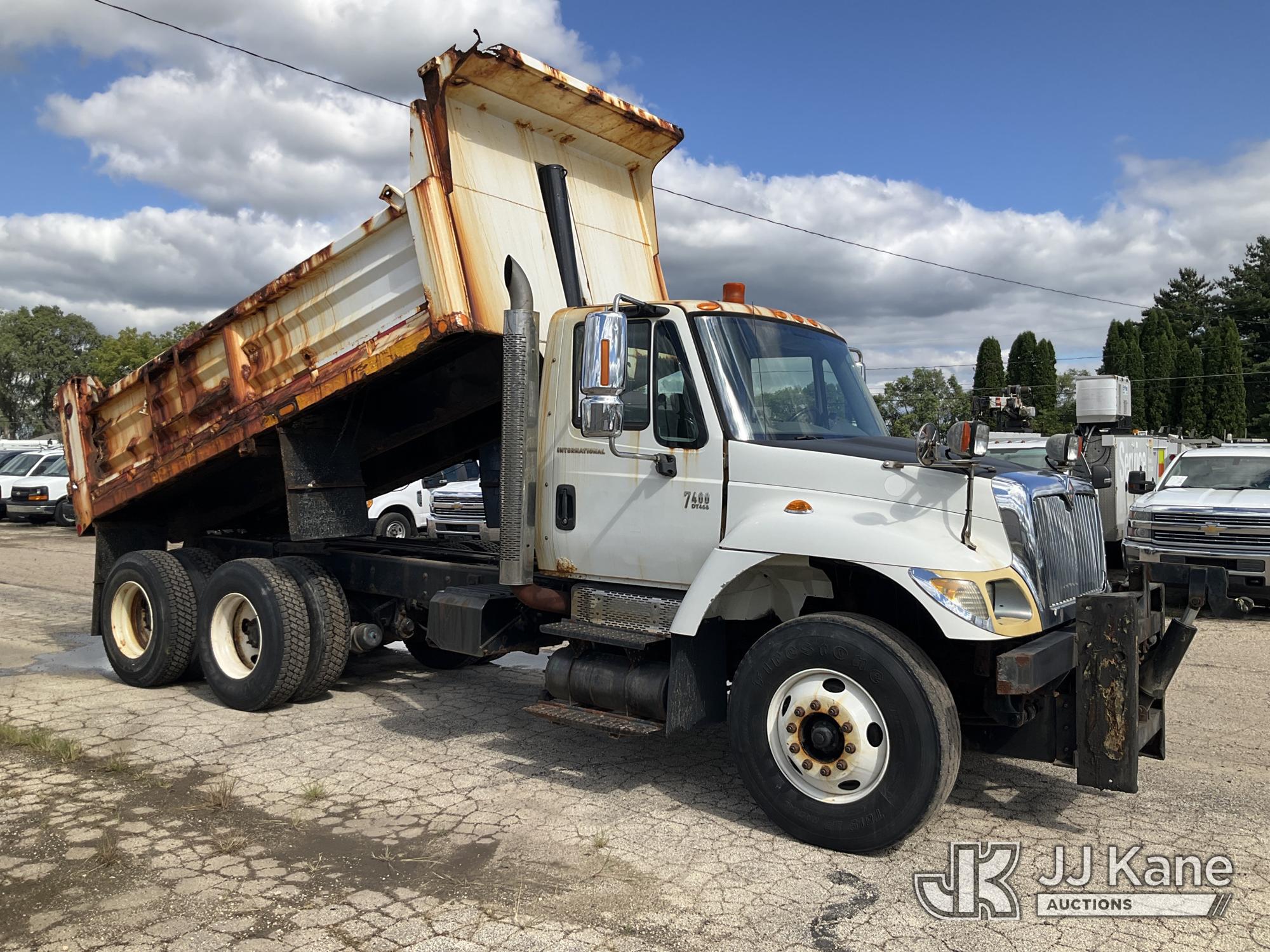 2004 International 7400