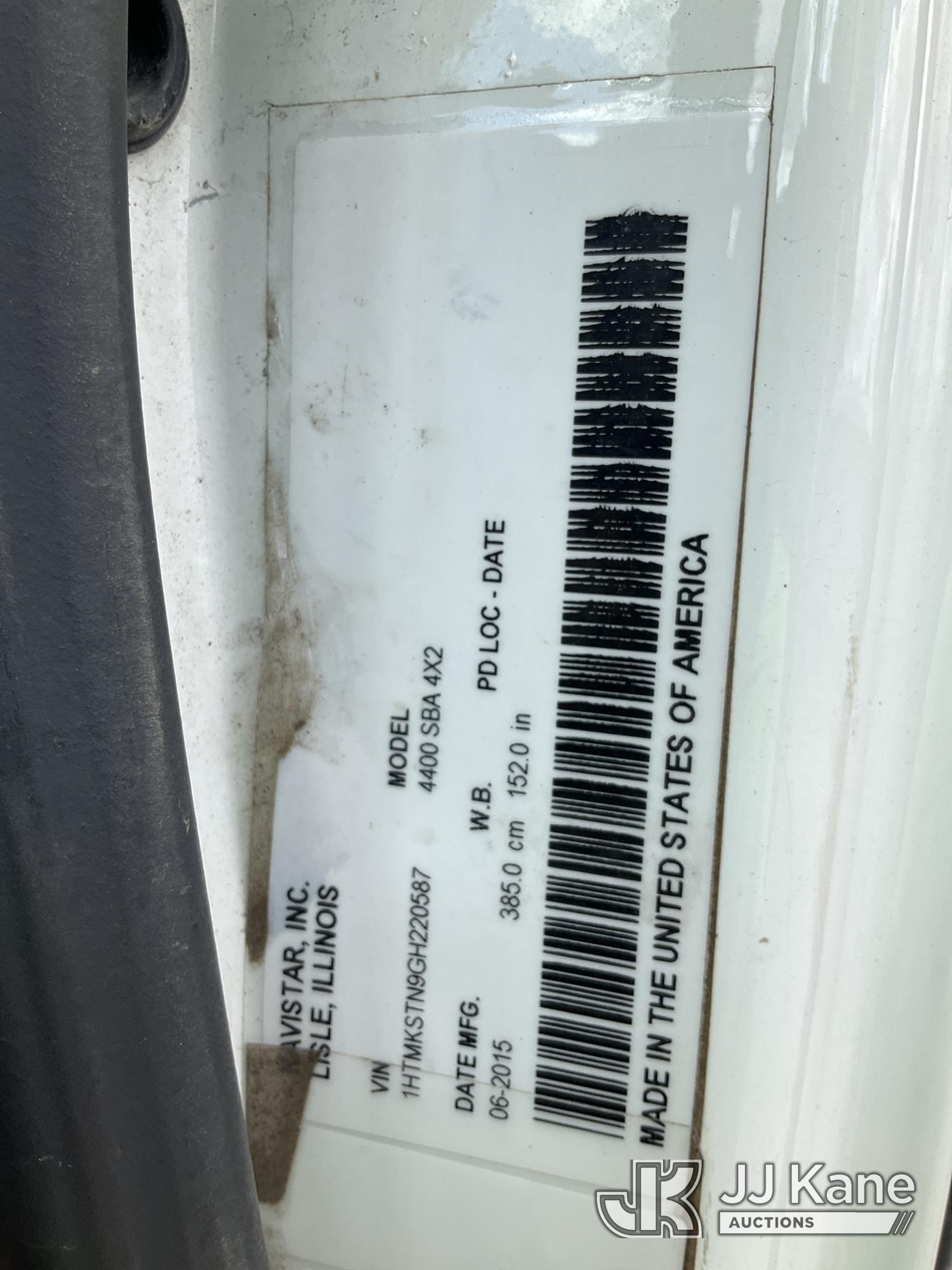 2016 International DuraStar 4400