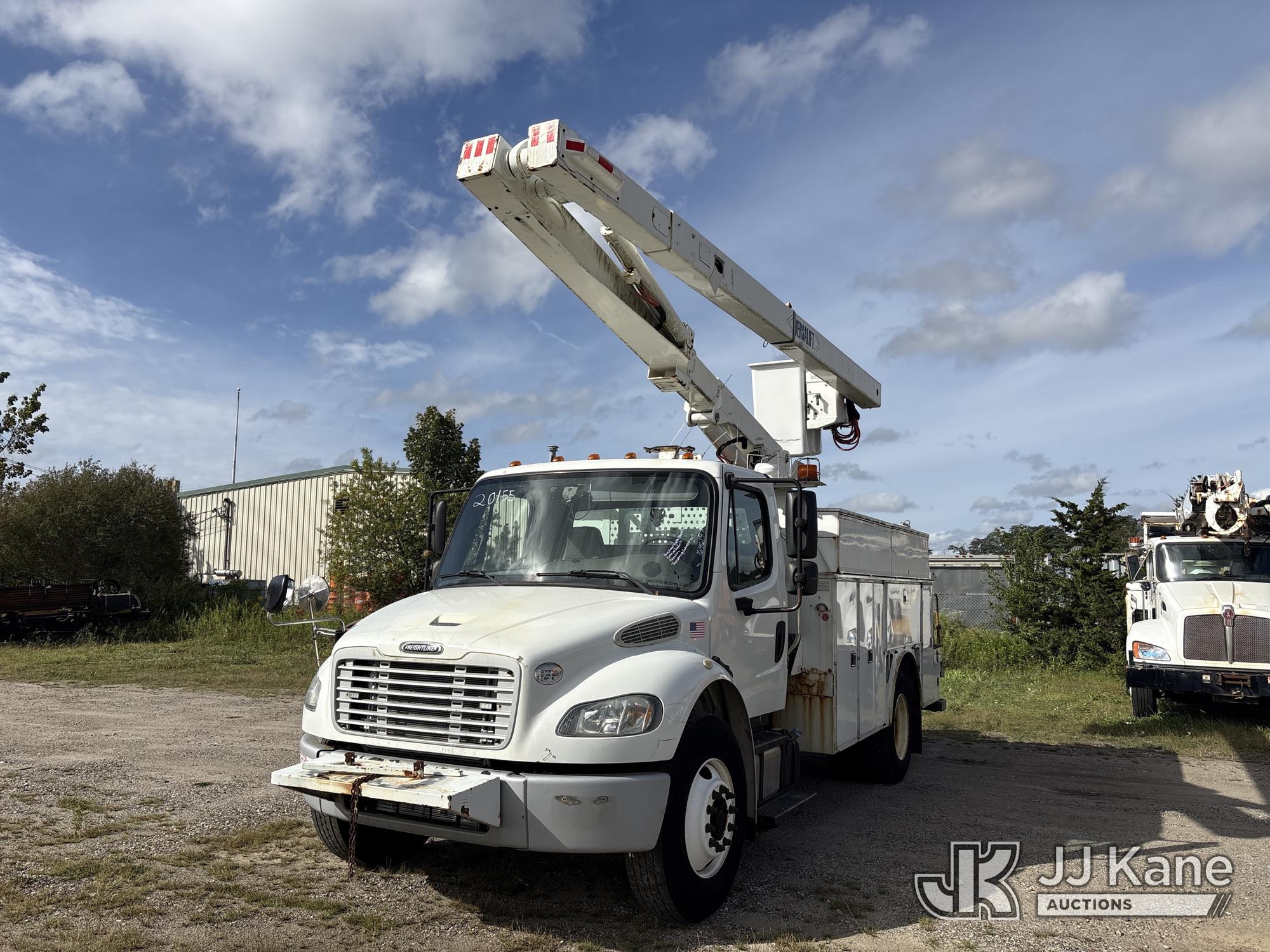 2013 Freightliner M2 106