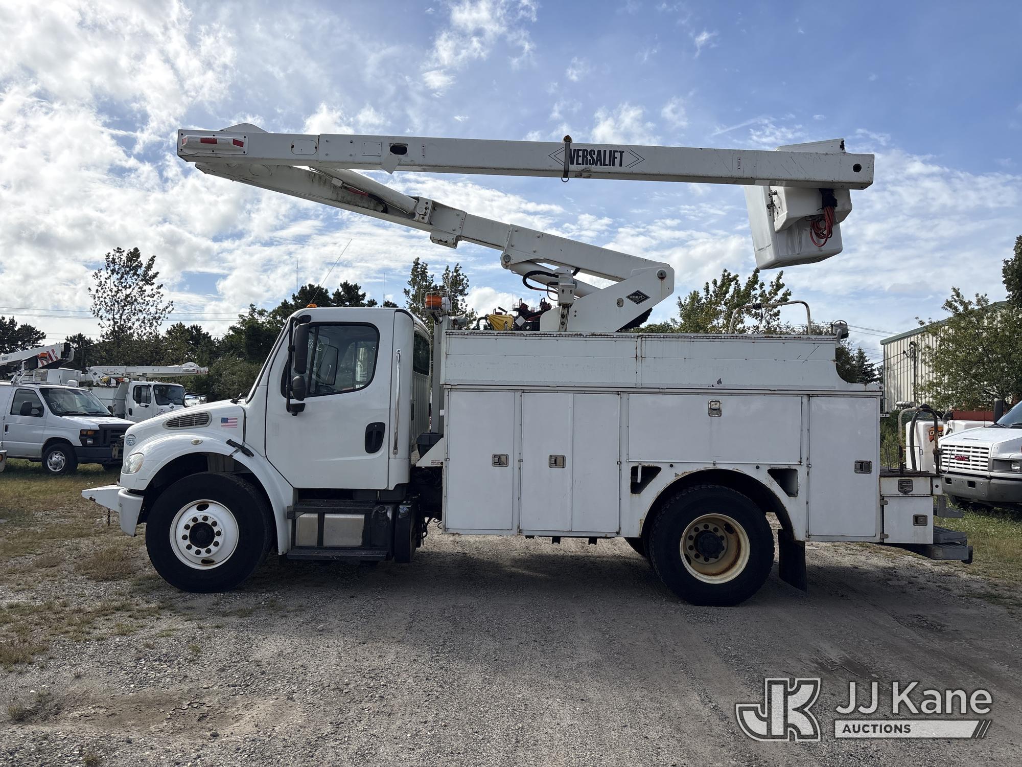2013 Freightliner M2 106