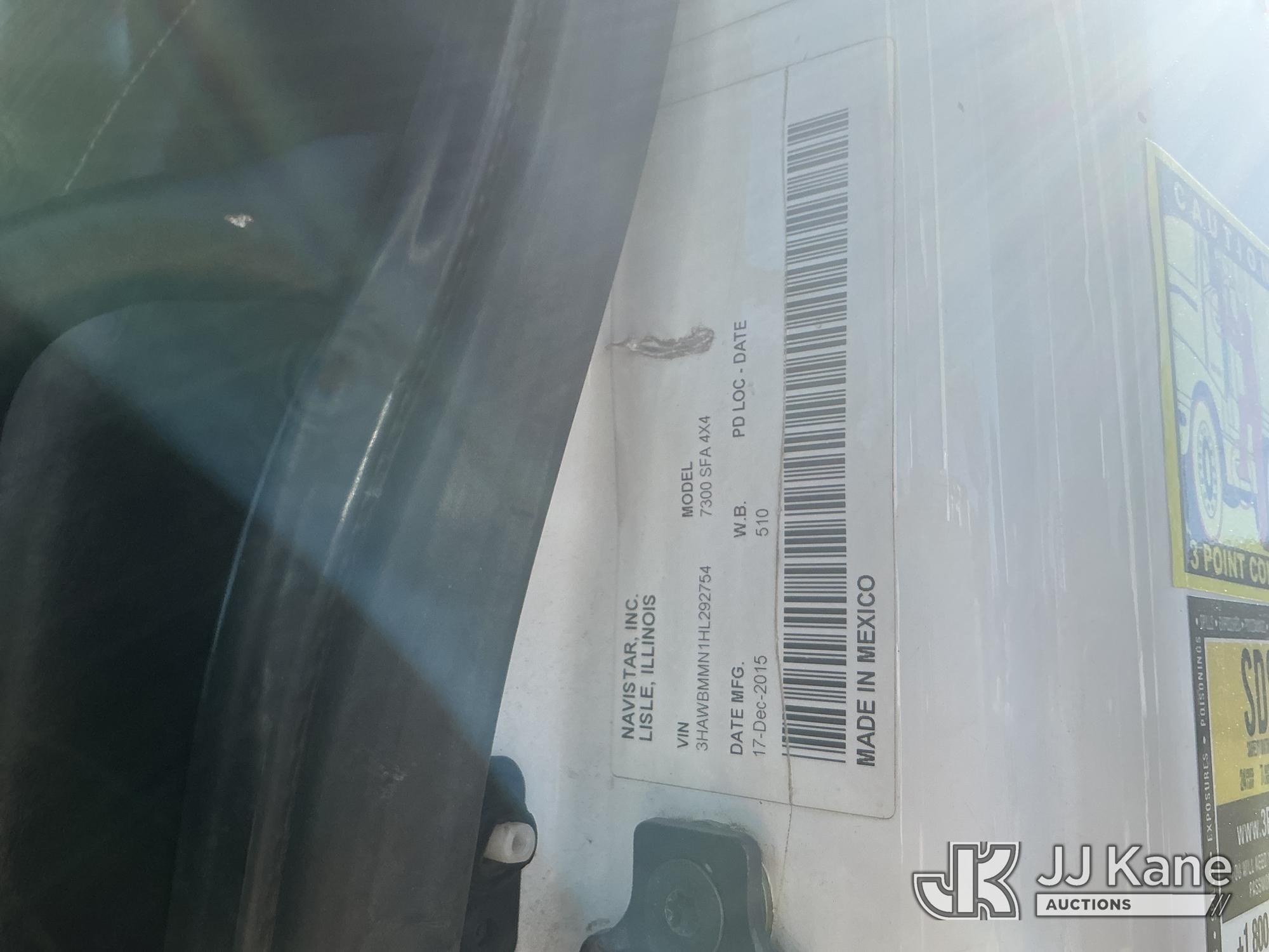 2017 International 7300 4X4