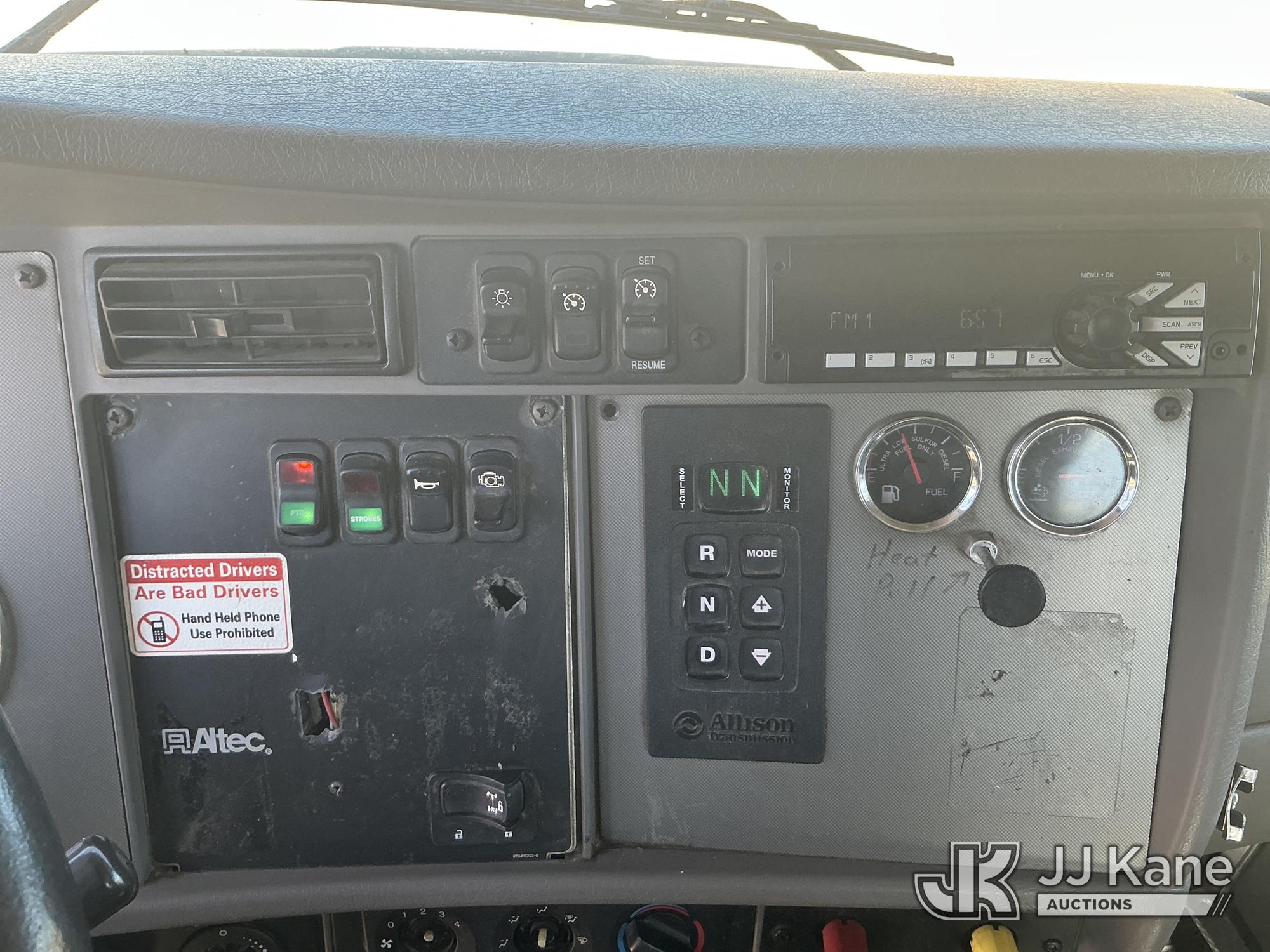 2017 Kenworth T300