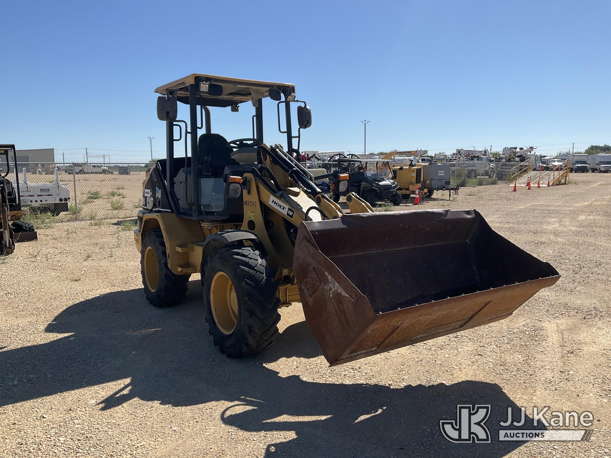 2007 Caterpillar 906