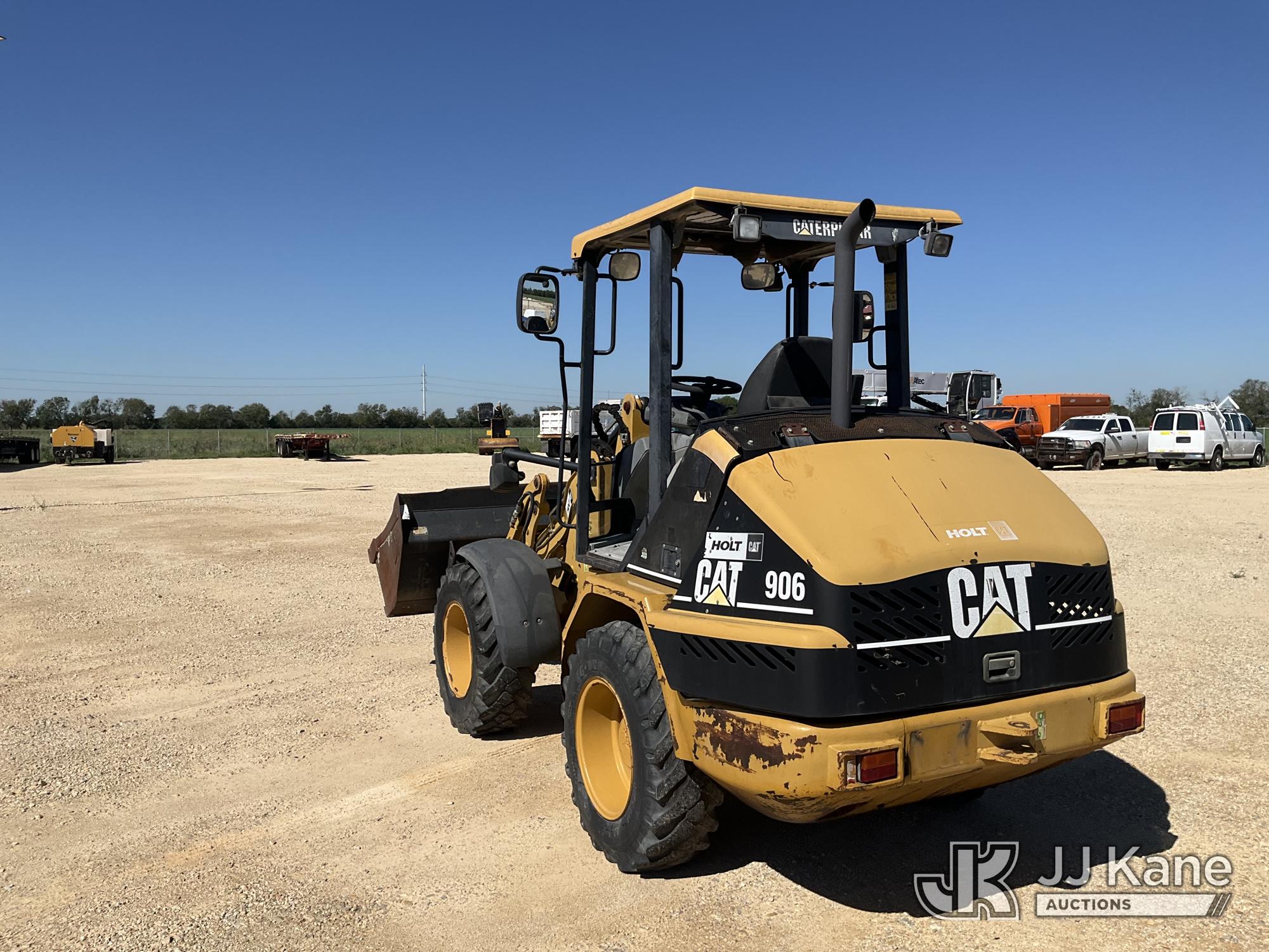 2007 Caterpillar 906