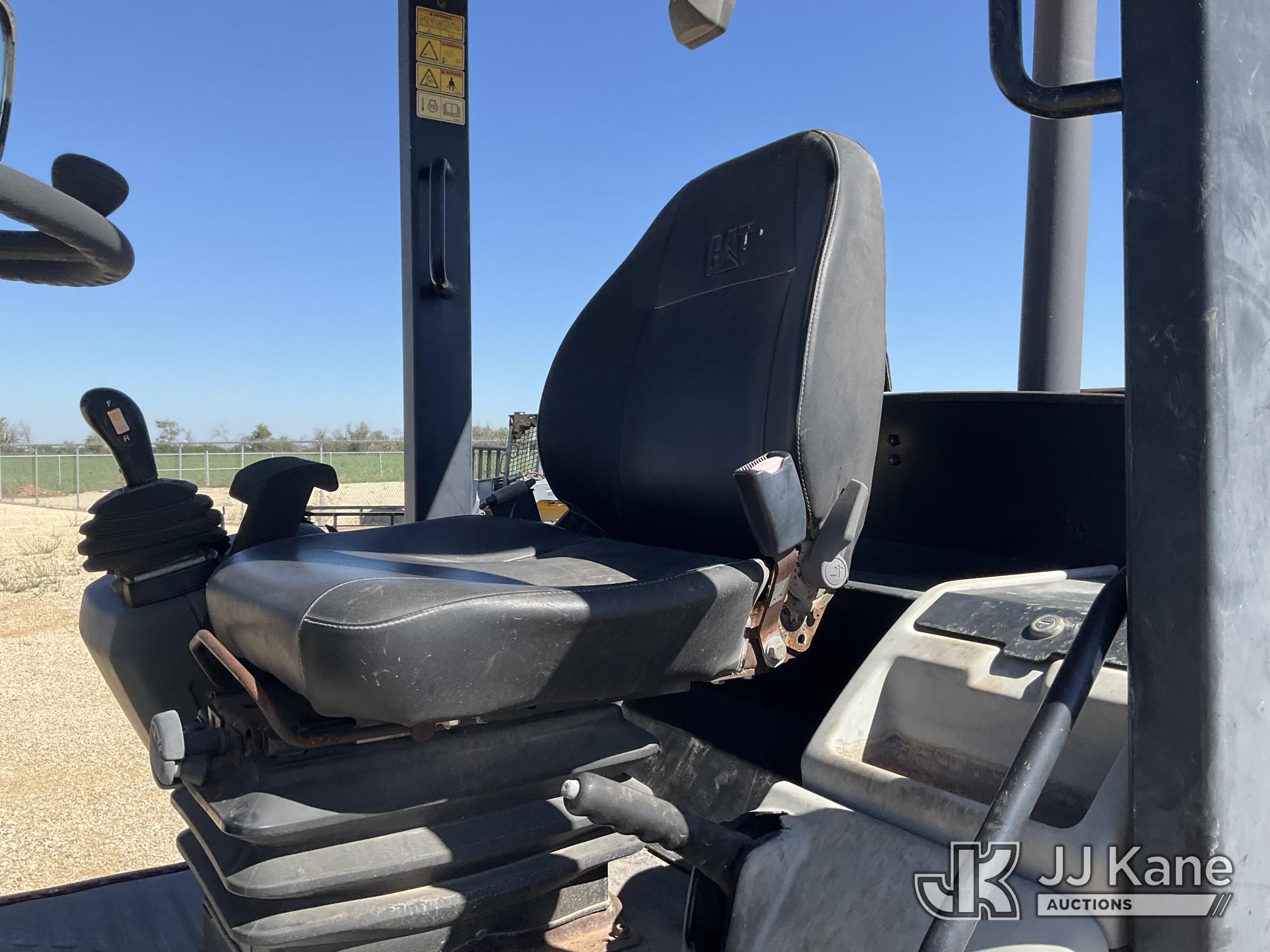 2007 Caterpillar 906