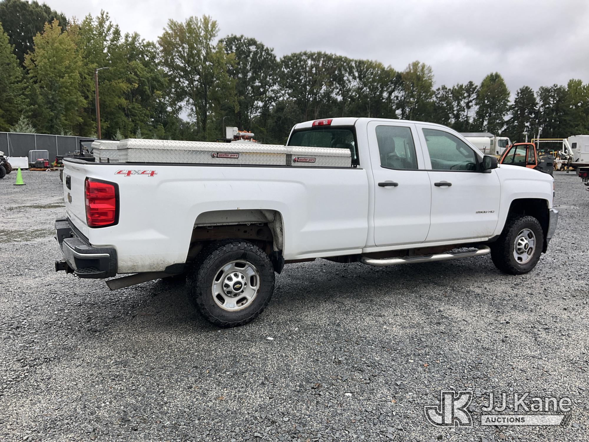 2015 Chevrolet SILVERADO 2500HD 4X4