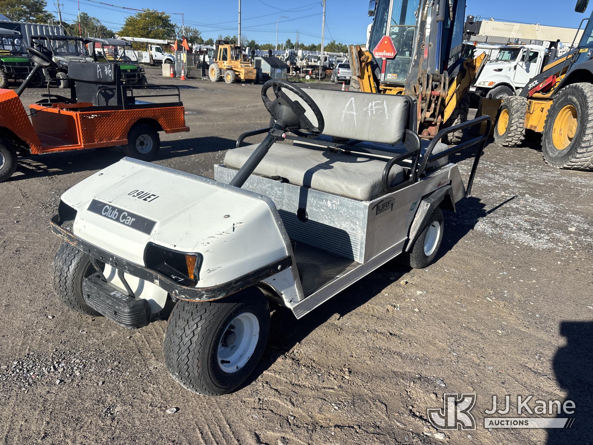 Photo of Club Car CARRYALL 1