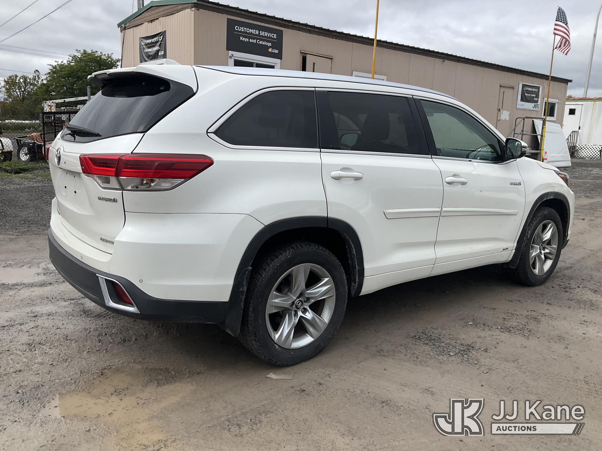 2017 Toyota Highlander Hybrid AWD