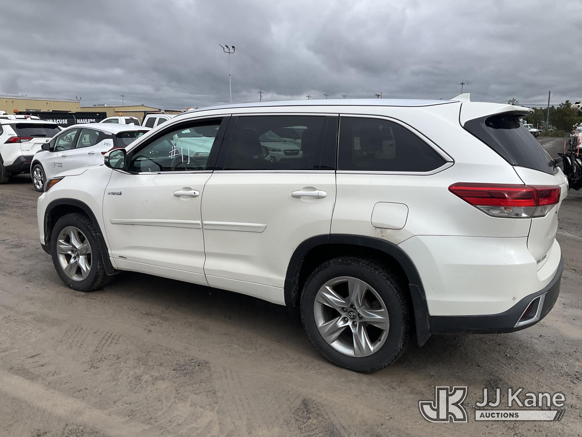 2017 Toyota Highlander Hybrid AWD
