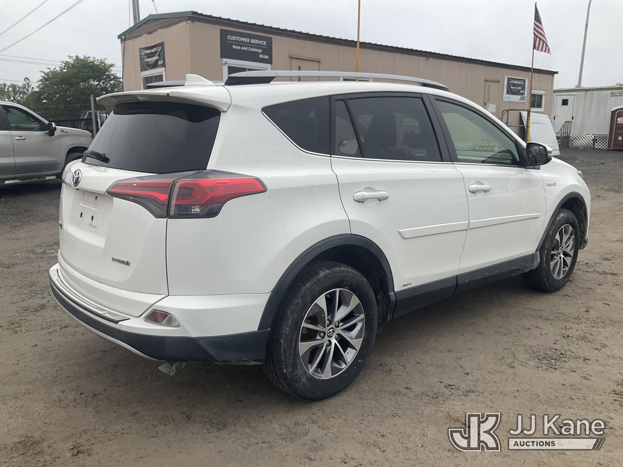 2018 Toyota RAV4 AWD HYBRID