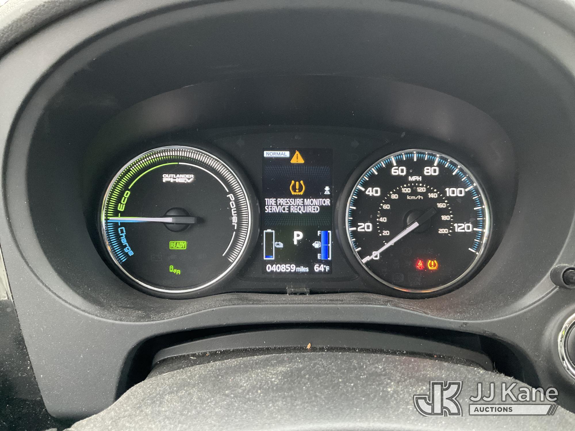 2018 Mitsubishi Outlander PHEV AWD Hybrid