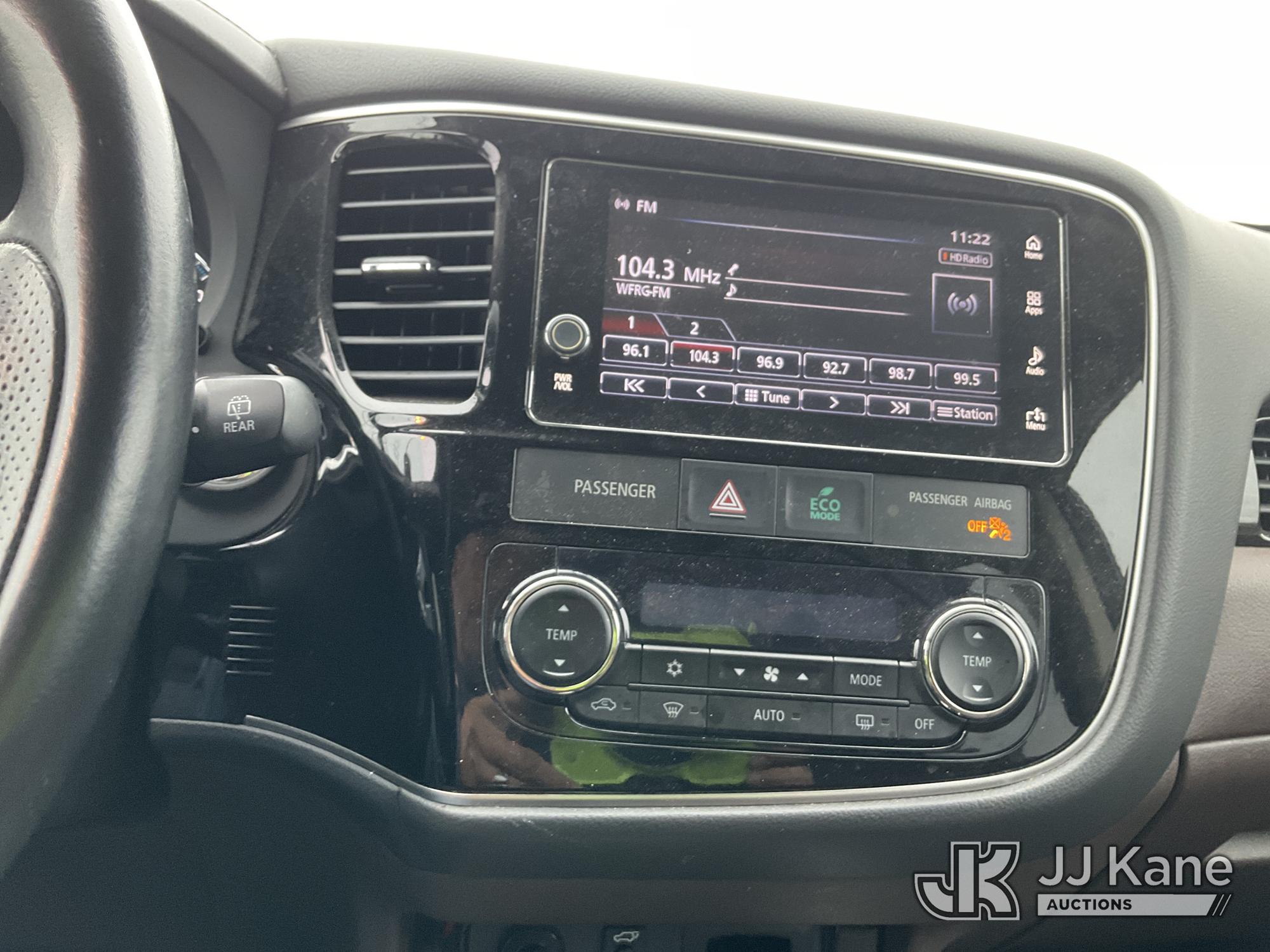 2018 Mitsubishi Outlander PHEV AWD Hybrid